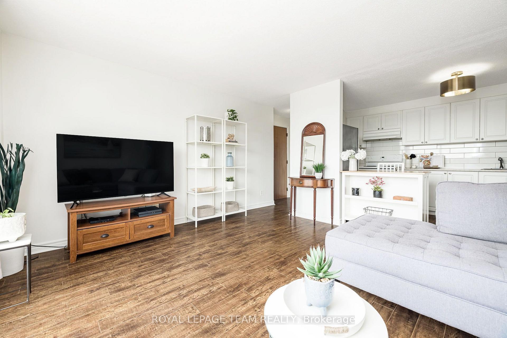 Photo 7 of Unit 12, 47 Sumac Street, Ottawa, Beacon Hill South — HOMEH