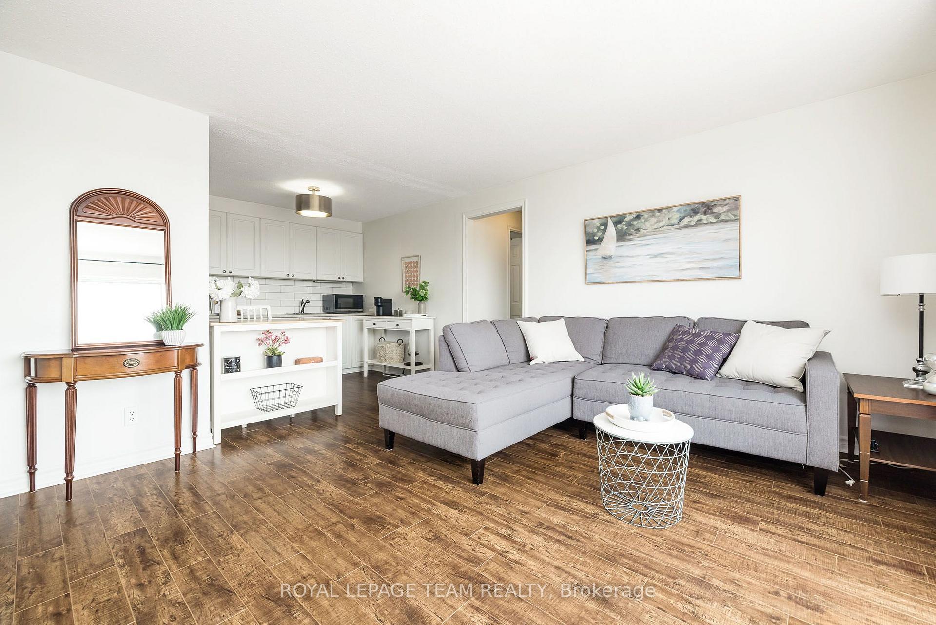 Photo 8 of Unit 12, 47 Sumac Street, Ottawa, Beacon Hill South — HOMEH
