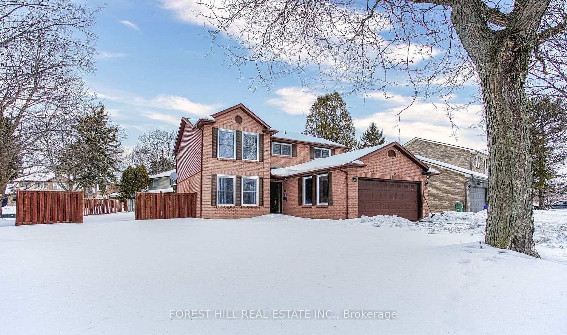 Photo of Unit Room 1, 115 Amberly Boulevard