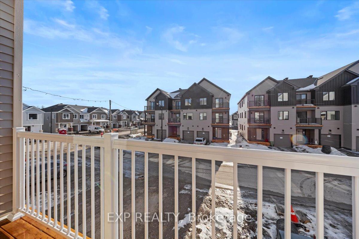Photo 14 of 314 John Kim Bell Private, Ottawa, CFB Rockcliffe and Area — HOMEH