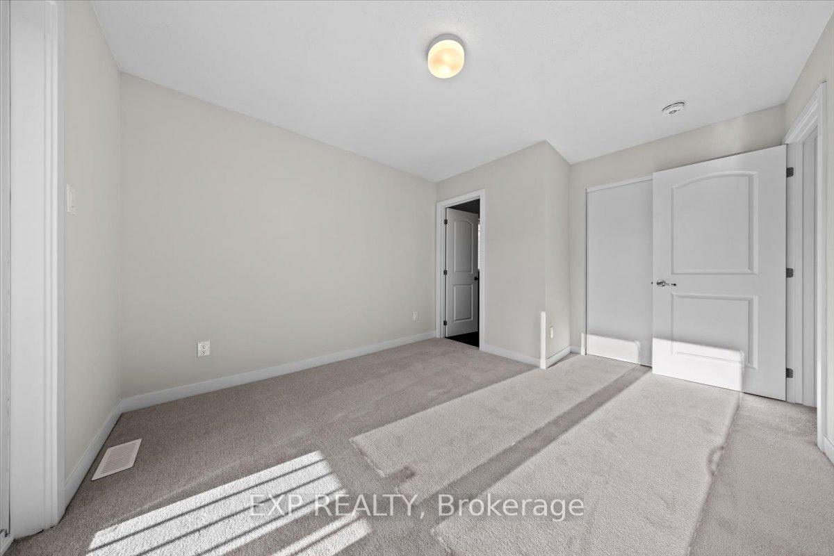 Photo 25 of 314 John Kim Bell Private, Ottawa, CFB Rockcliffe and Area — HOMEH