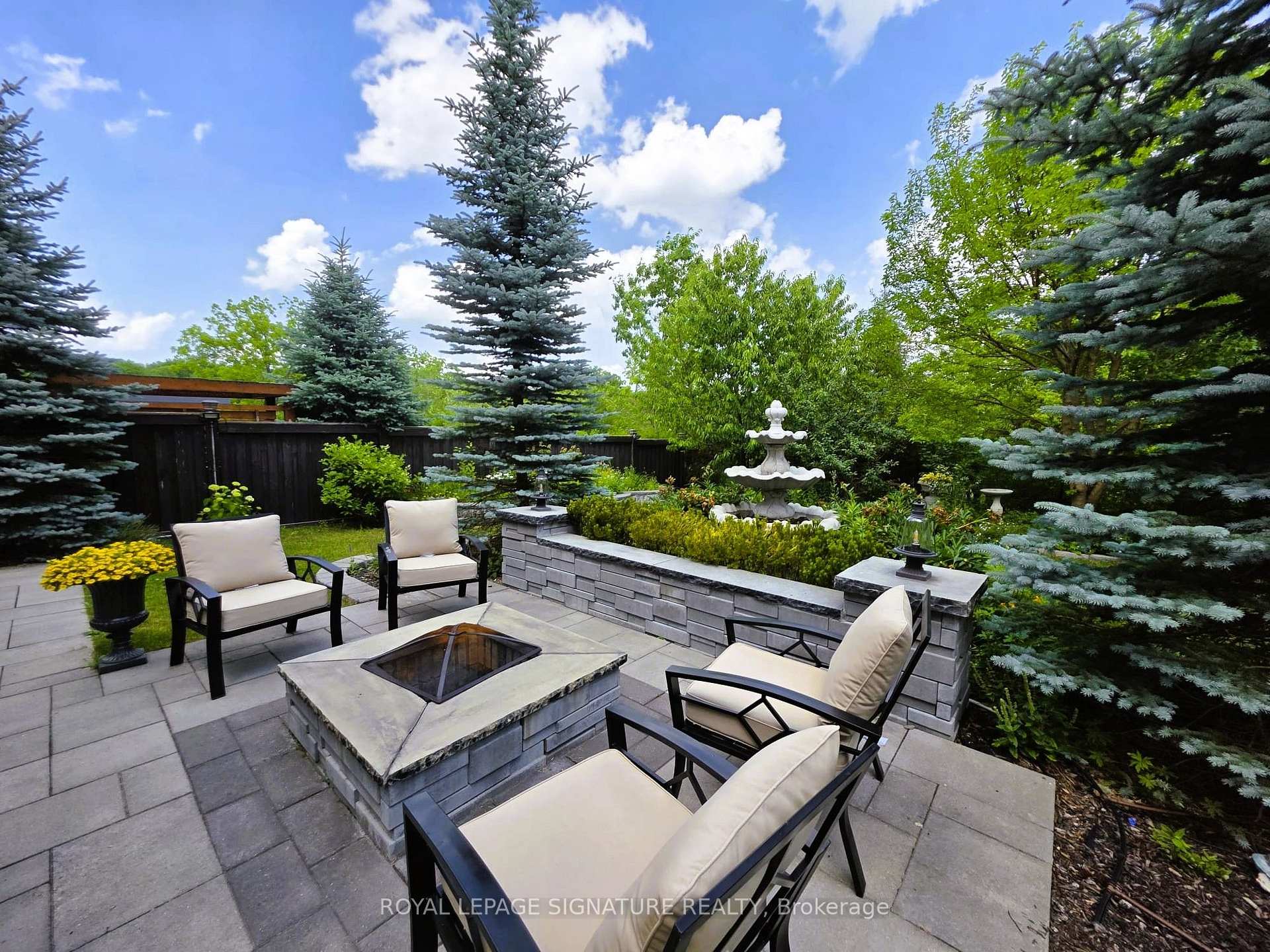 Photo 34 of 9 William Bowes Boulevard, Vaughan, Maple — HOMEH