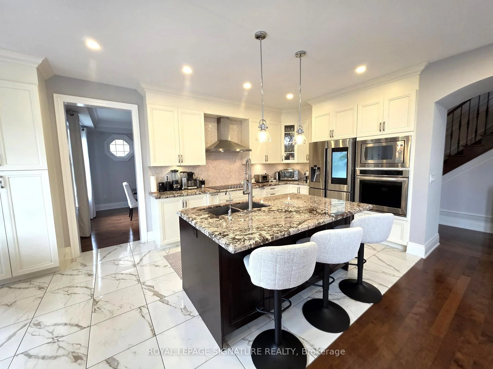 Photo 9 of 9 William Bowes Boulevard, Vaughan, Maple — HOMEH