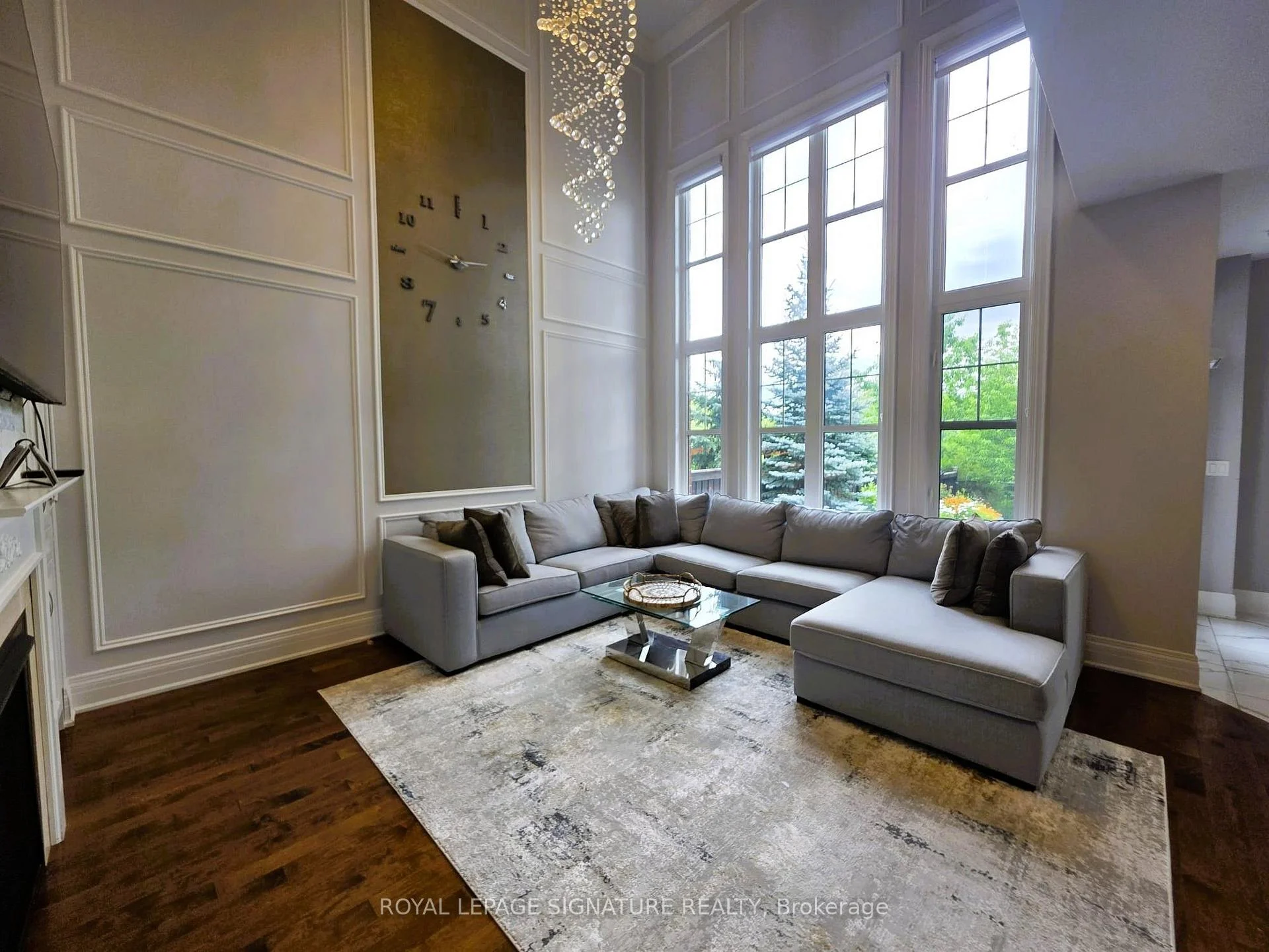 Photo 13 of 9 William Bowes Boulevard, Vaughan, Maple — HOMEH