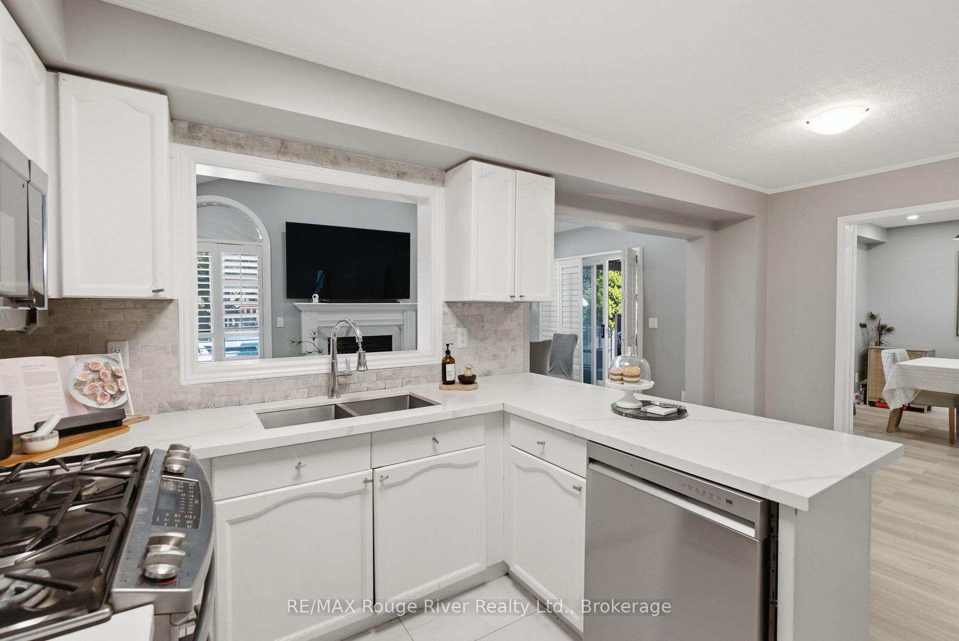 Photo 12 of 475 Safari Drive, Oshawa, Eastdale — HOMEH