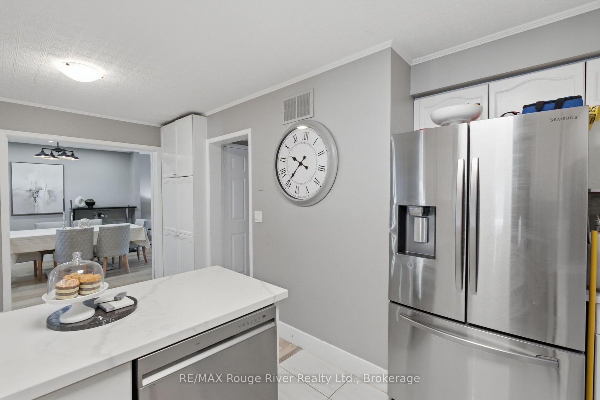 Photo 13 of 475 Safari Drive, Oshawa, Eastdale — HOMEH