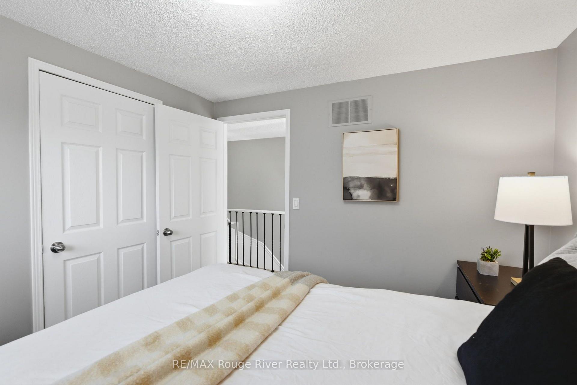 Photo 30 of 475 Safari Drive, Oshawa, Eastdale — HOMEH