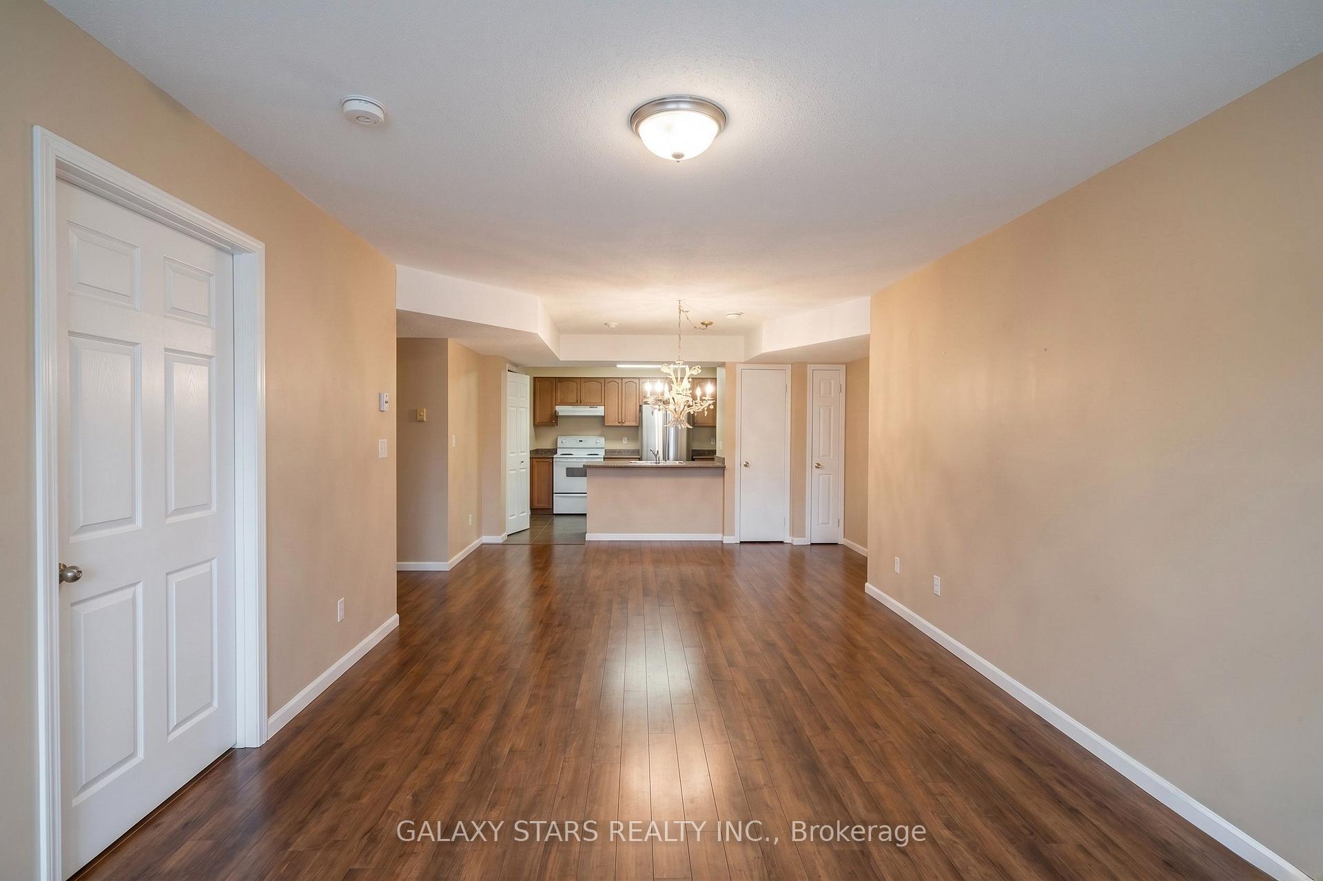 Photo 3 of Unit 103, 1921 St.Joseph Boulevard, Ottawa, Convent Glen South — HOMEH