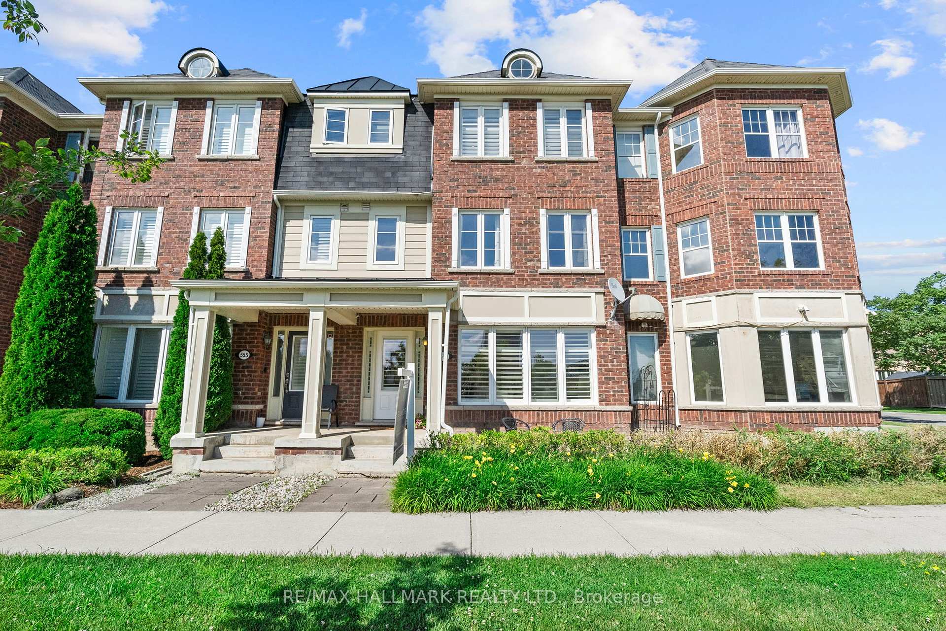 Photo 1 of 553 Gervais Terrace, Milton, Coates — HOMEH