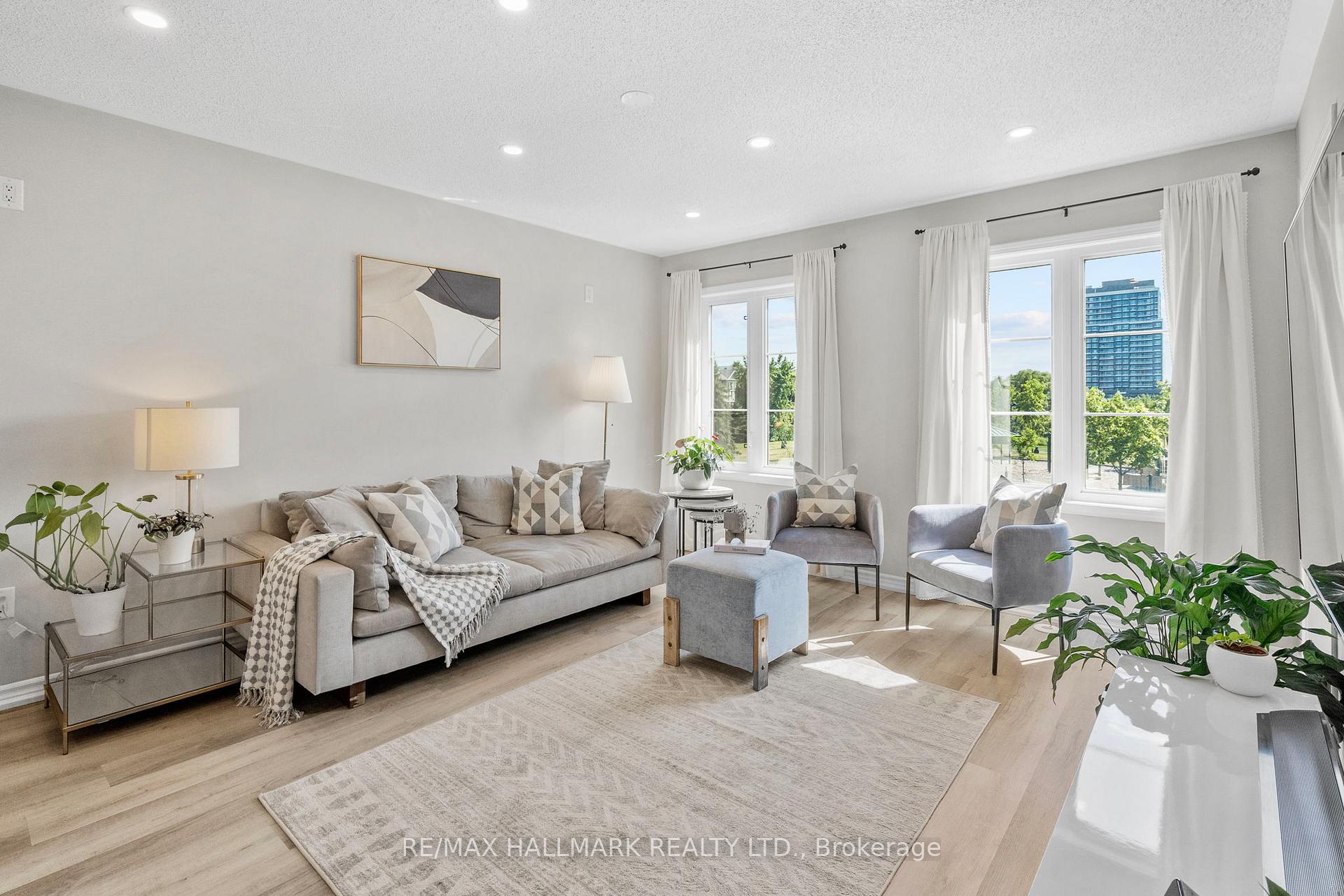 Photo 5 of 553 Gervais Terrace, Milton, Coates — HOMEH