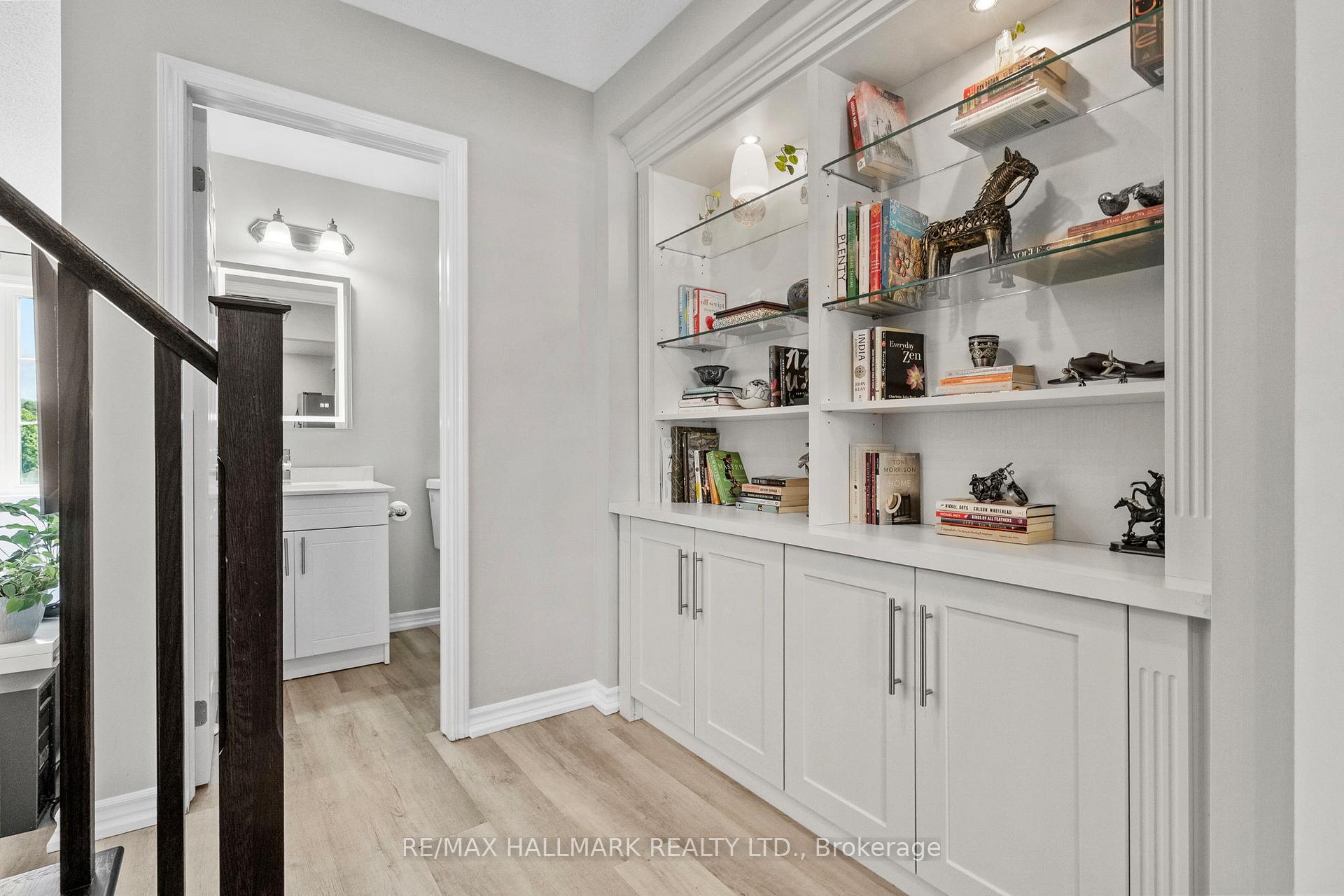 Photo 9 of 553 Gervais Terrace, Milton, Coates — HOMEH