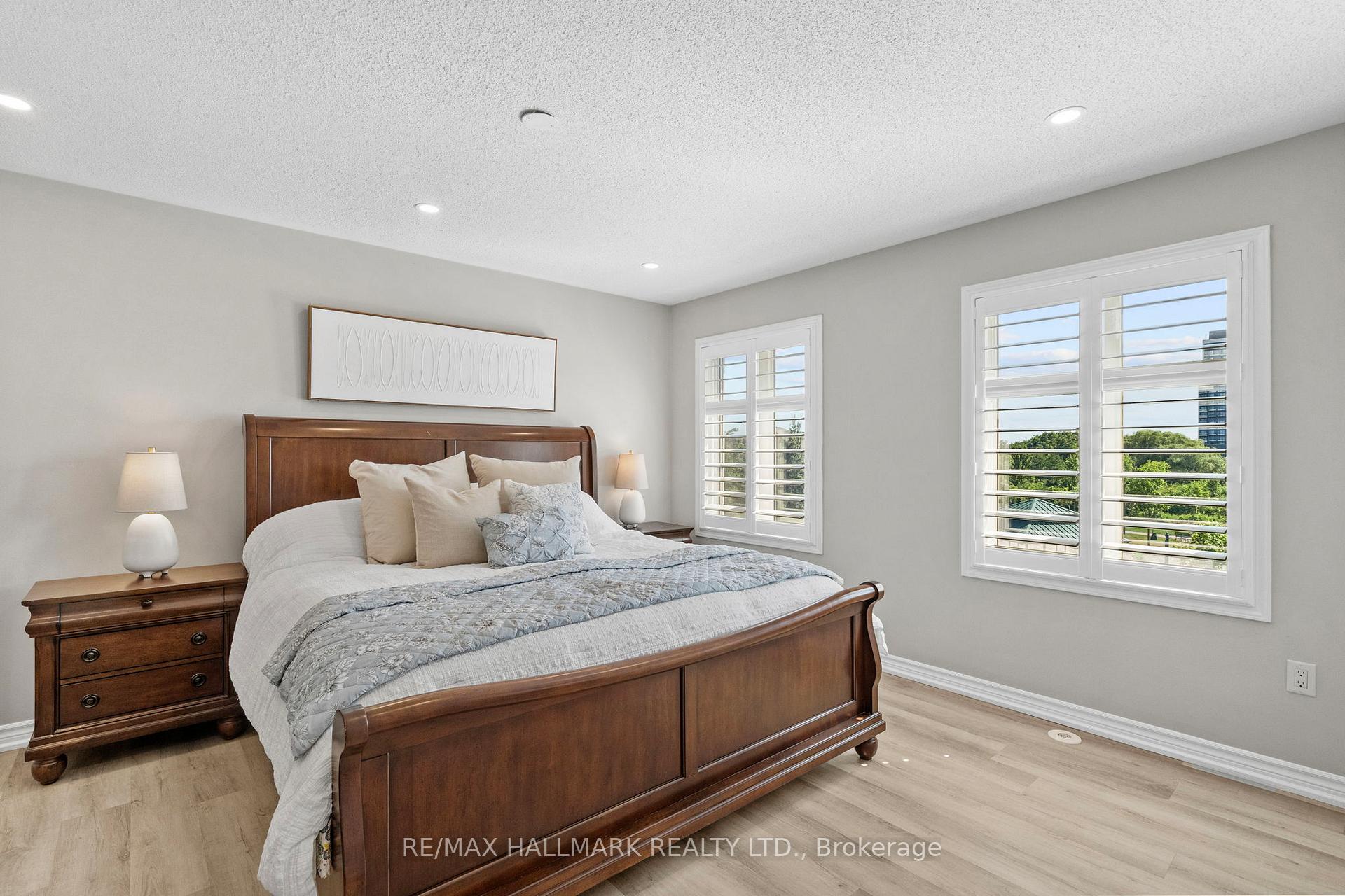 Photo 28 of 553 Gervais Terrace, Milton, Coates — HOMEH