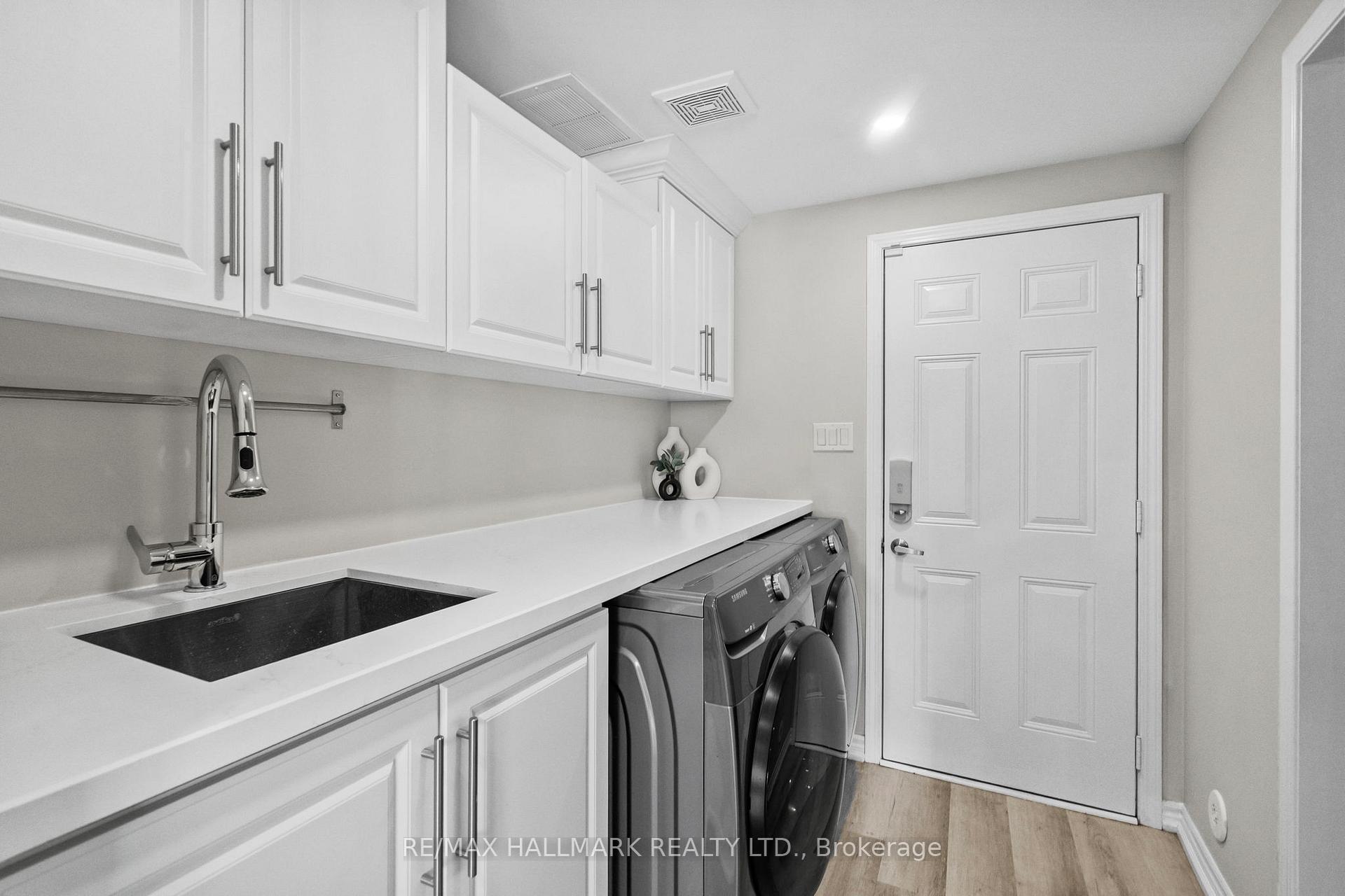 Photo 39 of 553 Gervais Terrace, Milton, Coates — HOMEH