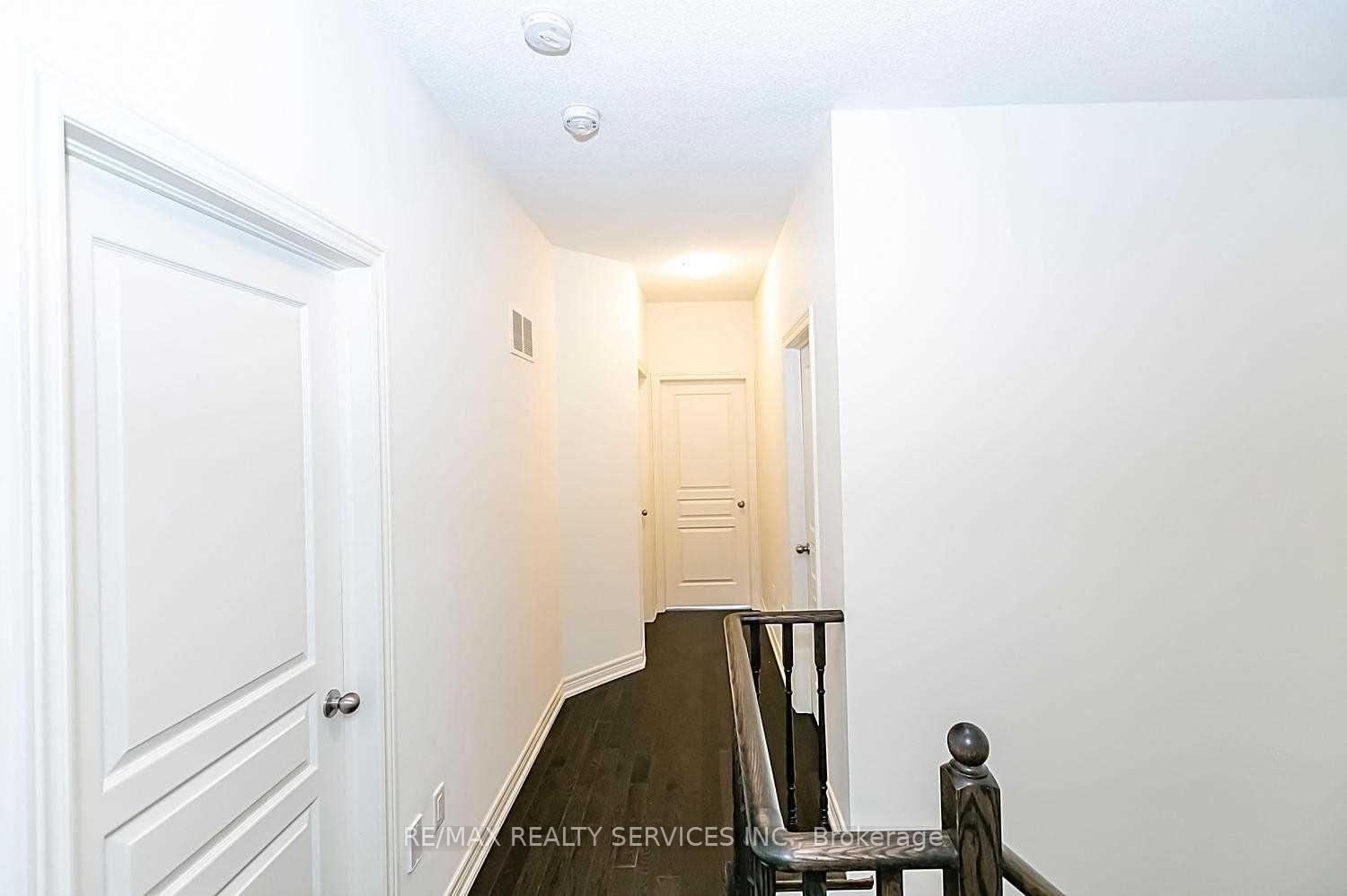 Photo 20 of 41 Oconnor Crescent, Brampton, Northwest Brampton — HOMEH