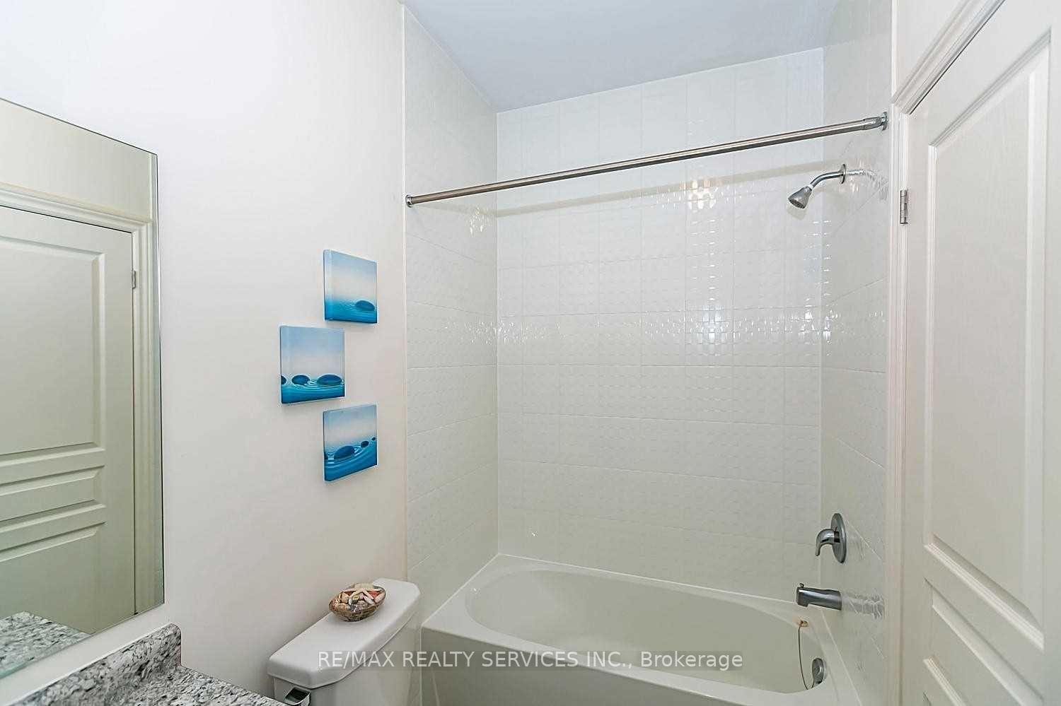 Photo 31 of 41 Oconnor Crescent, Brampton, Northwest Brampton — HOMEH