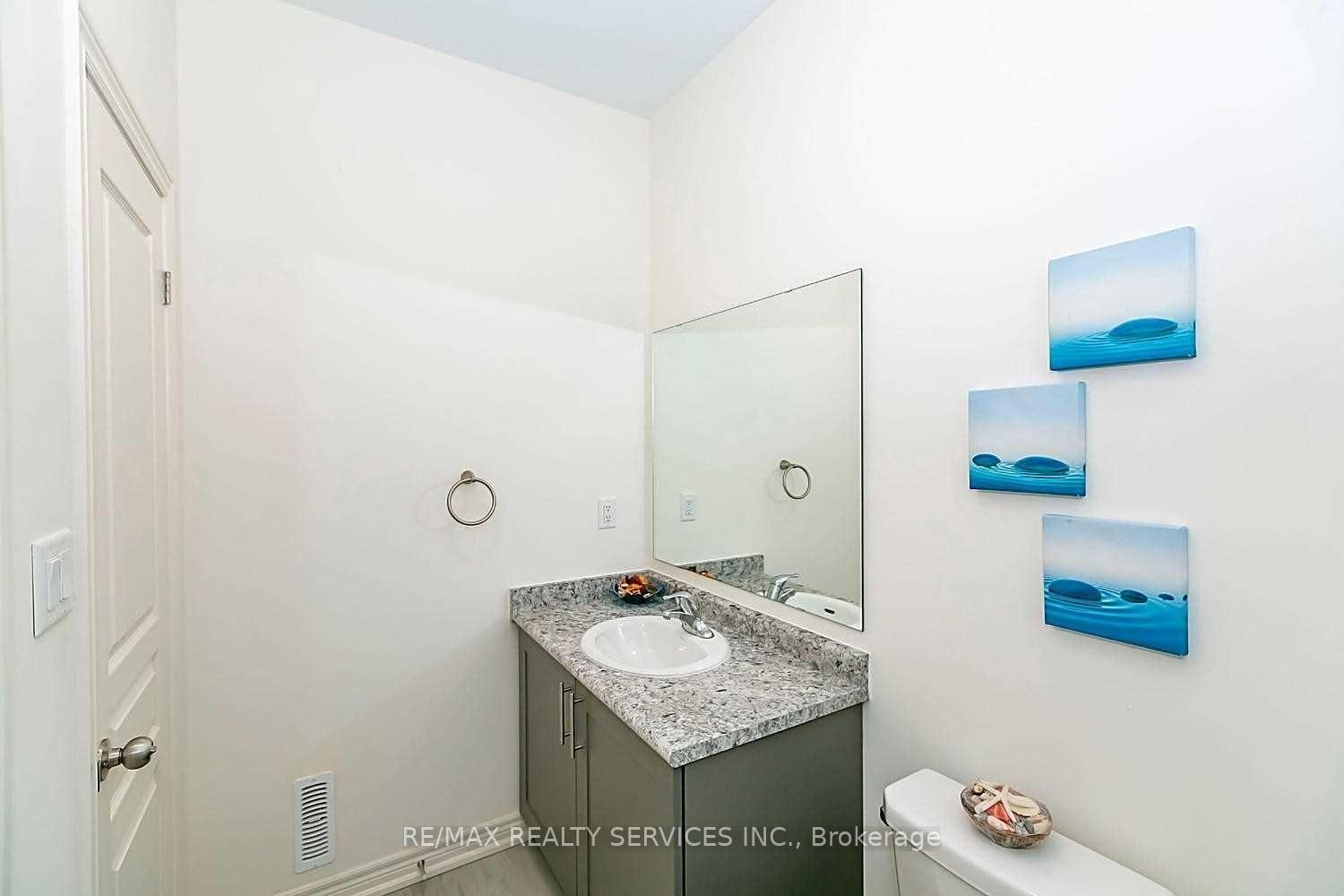 Photo 33 of 41 Oconnor Crescent, Brampton, Northwest Brampton — HOMEH