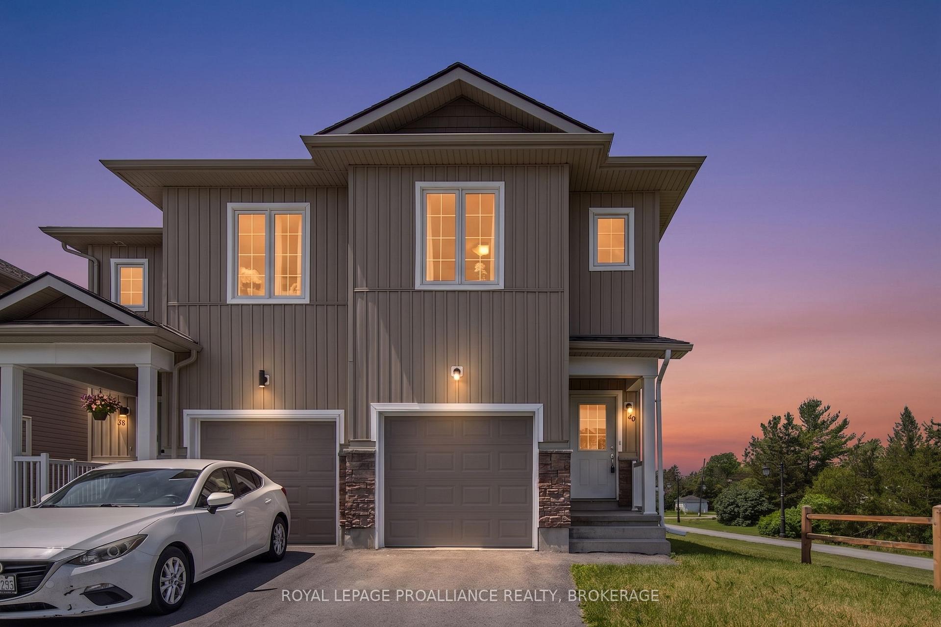 Photo 2 of 40 Tegan Court, Loyalist, Odessa — HOMEH