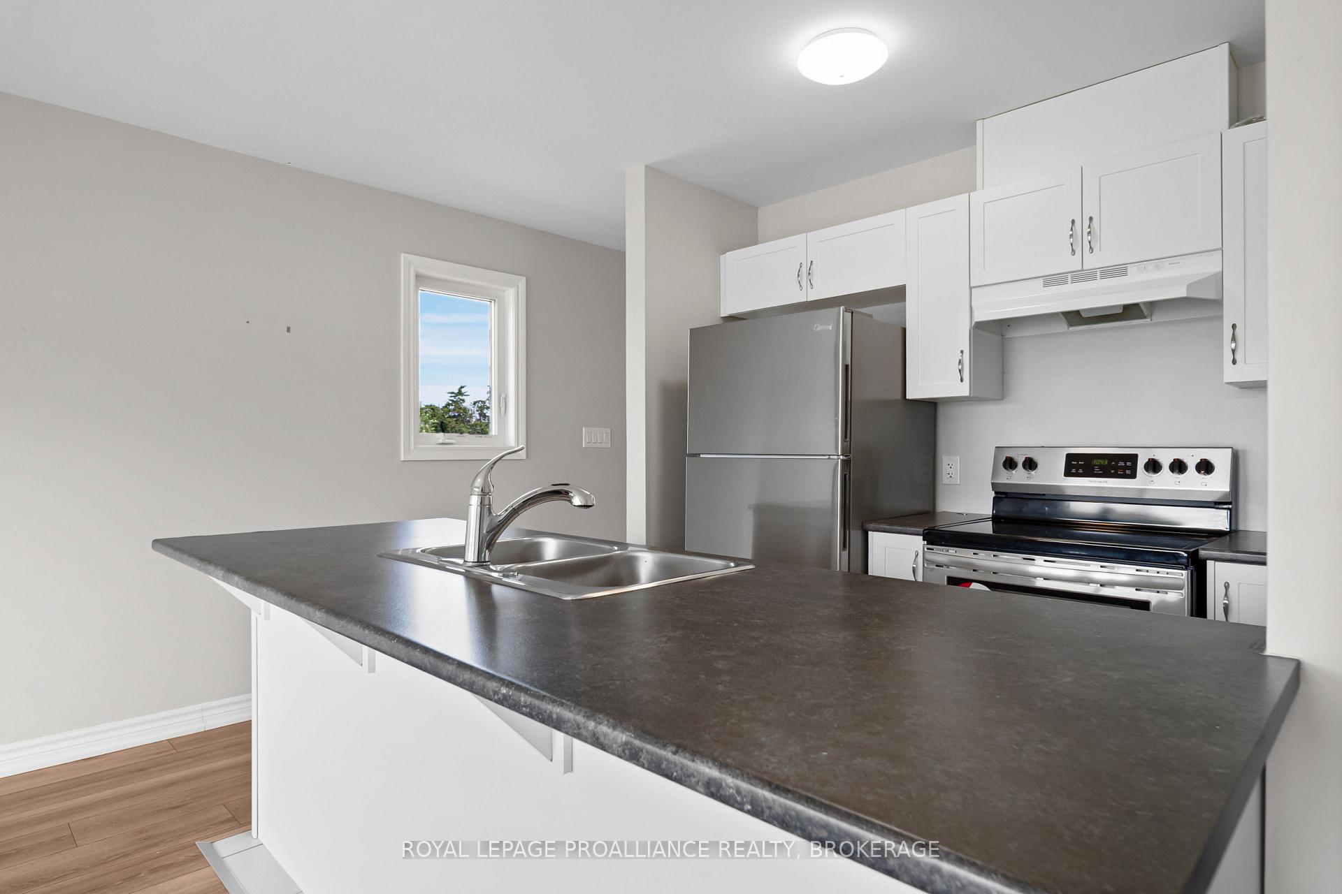 Photo 6 of 40 Tegan Court, Loyalist, Odessa — HOMEH
