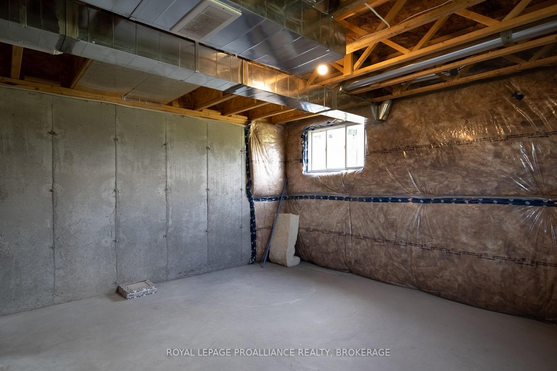 Photo 25 of 40 Tegan Court, Loyalist, Odessa — HOMEH
