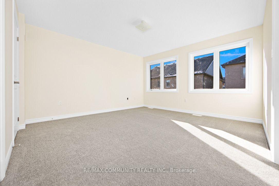 Photo 13 of 2614 Apricot Lane, Pickering, Rural Pickering — HOMEH