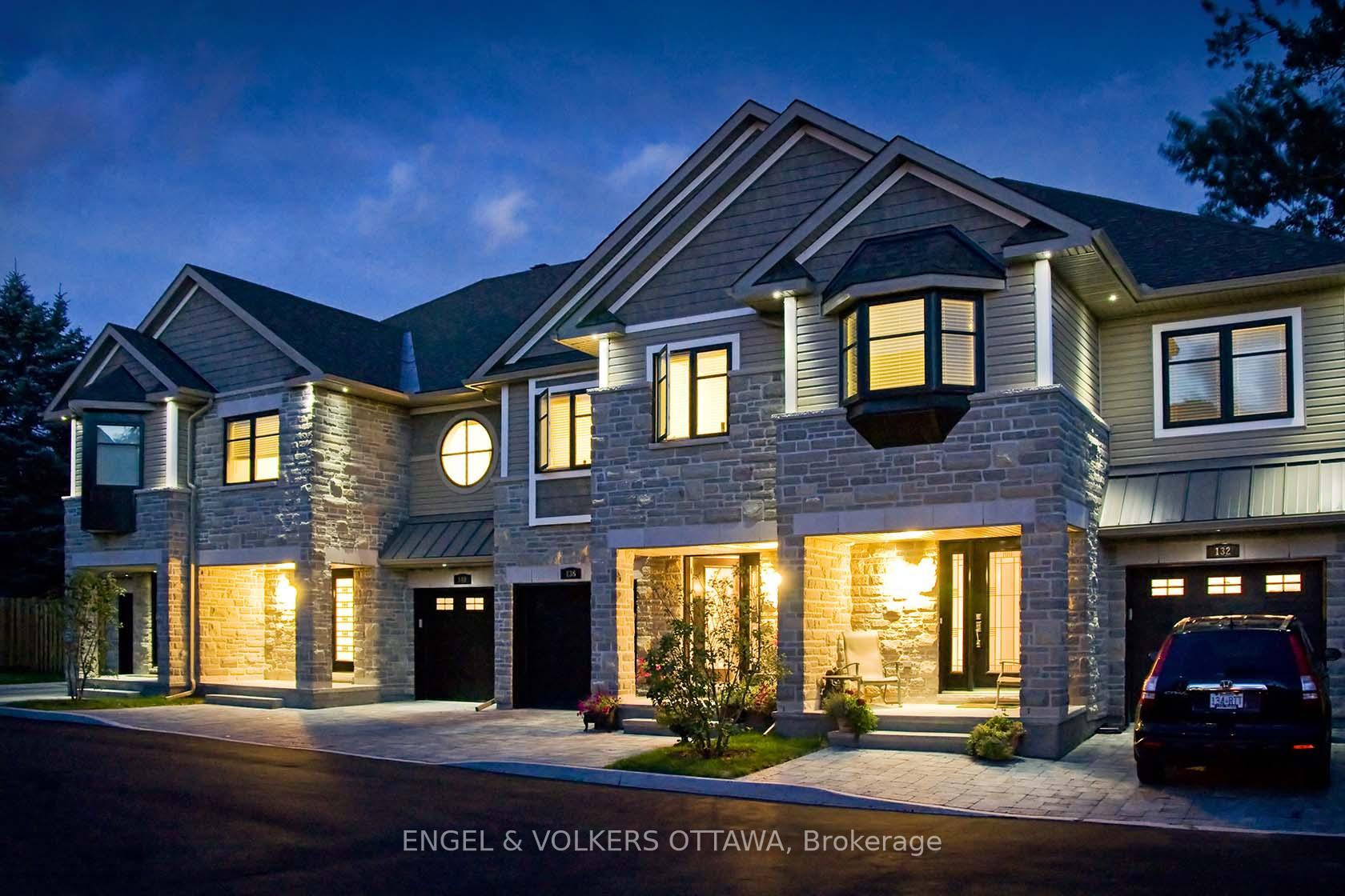 Photo 4 of 109 Montauk, Ottawa, Carleton Heights — HOMEH