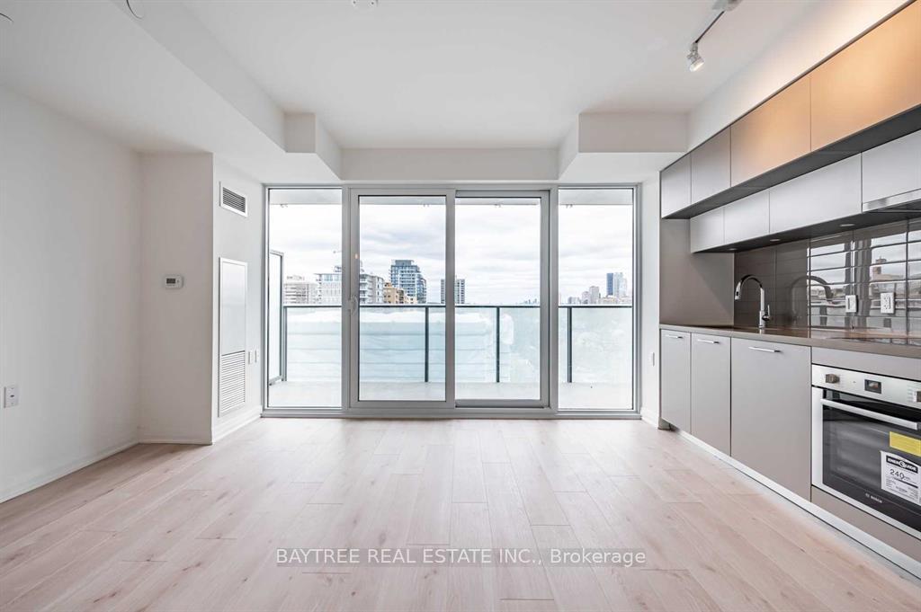 Photo 5 of Unit 1606, 99 Foxbar Road, Toronto, Yonge-St. Clair — HOMEH