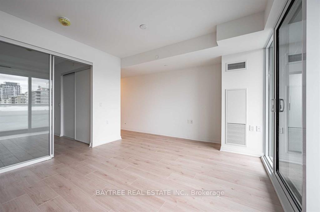 Photo 7 of Unit 1606, 99 Foxbar Road, Toronto, Yonge-St. Clair — HOMEH