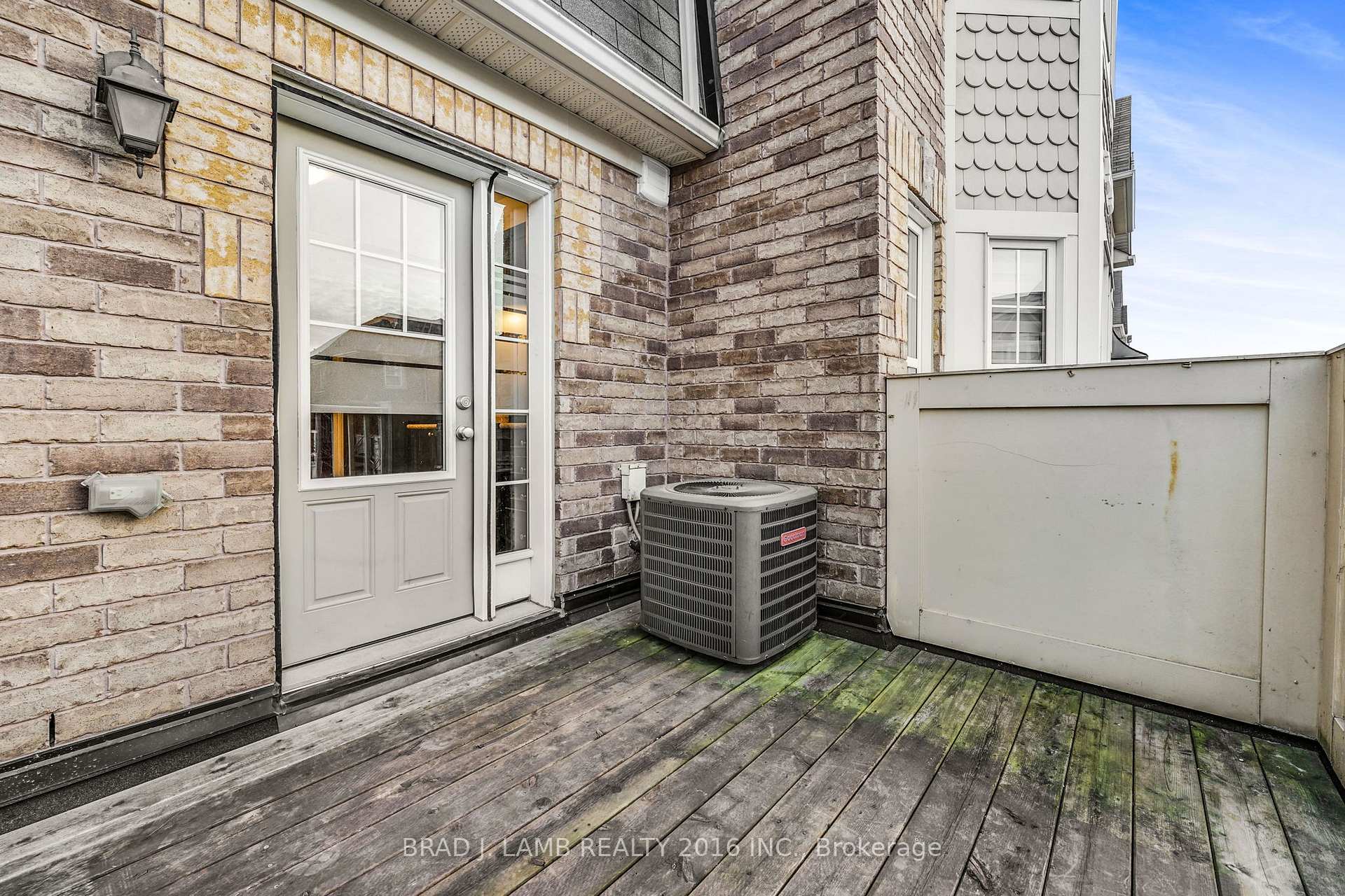 Photo 21 of 930 Nadalin Heights, Milton, Willmott — HOMEH