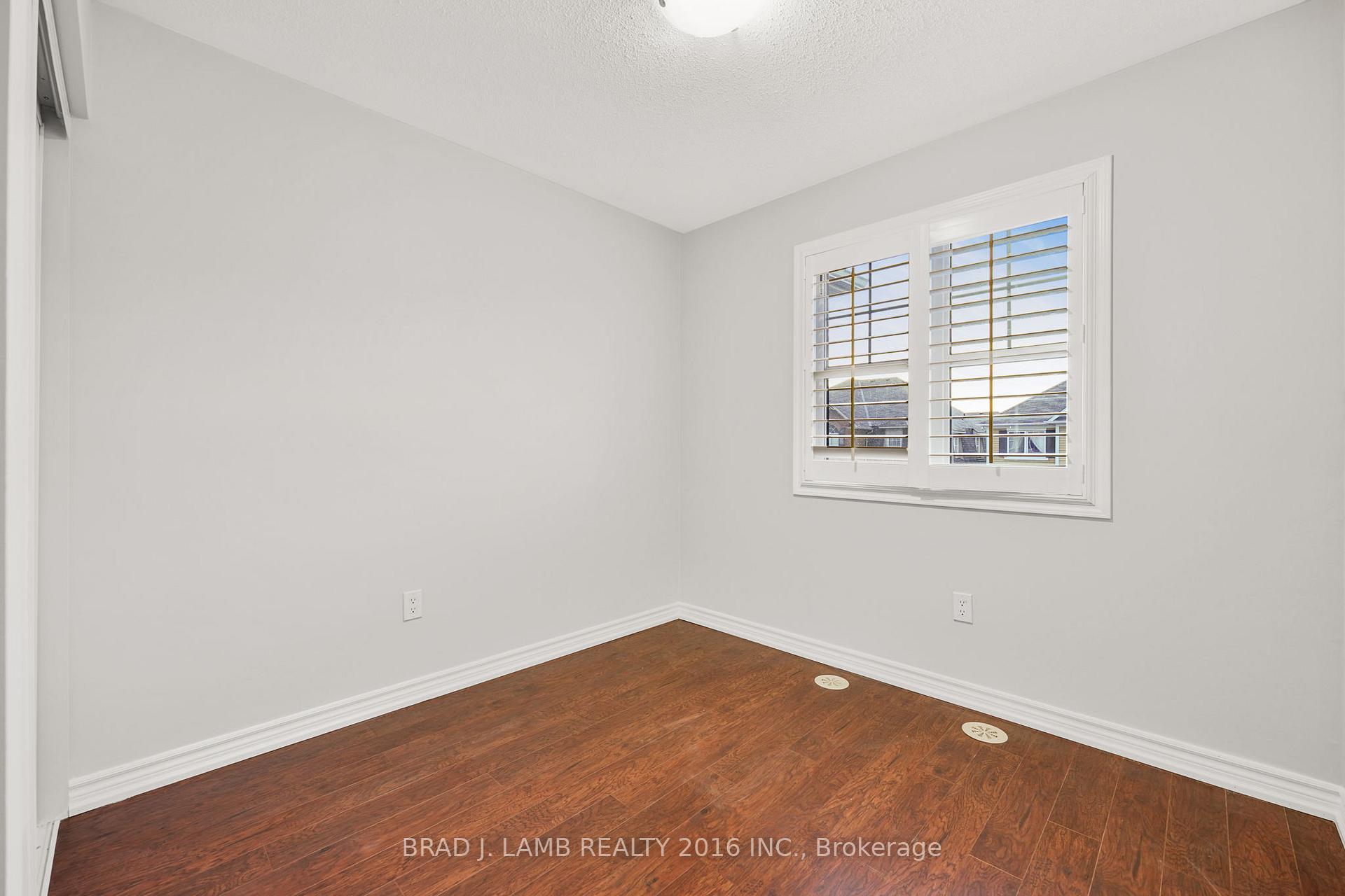 Photo 25 of 930 Nadalin Heights, Milton, Willmott — HOMEH