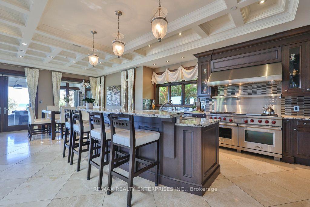 Photo 10 of 1500 Watersedge Road, Mississauga, Clarkson — HOMEH
