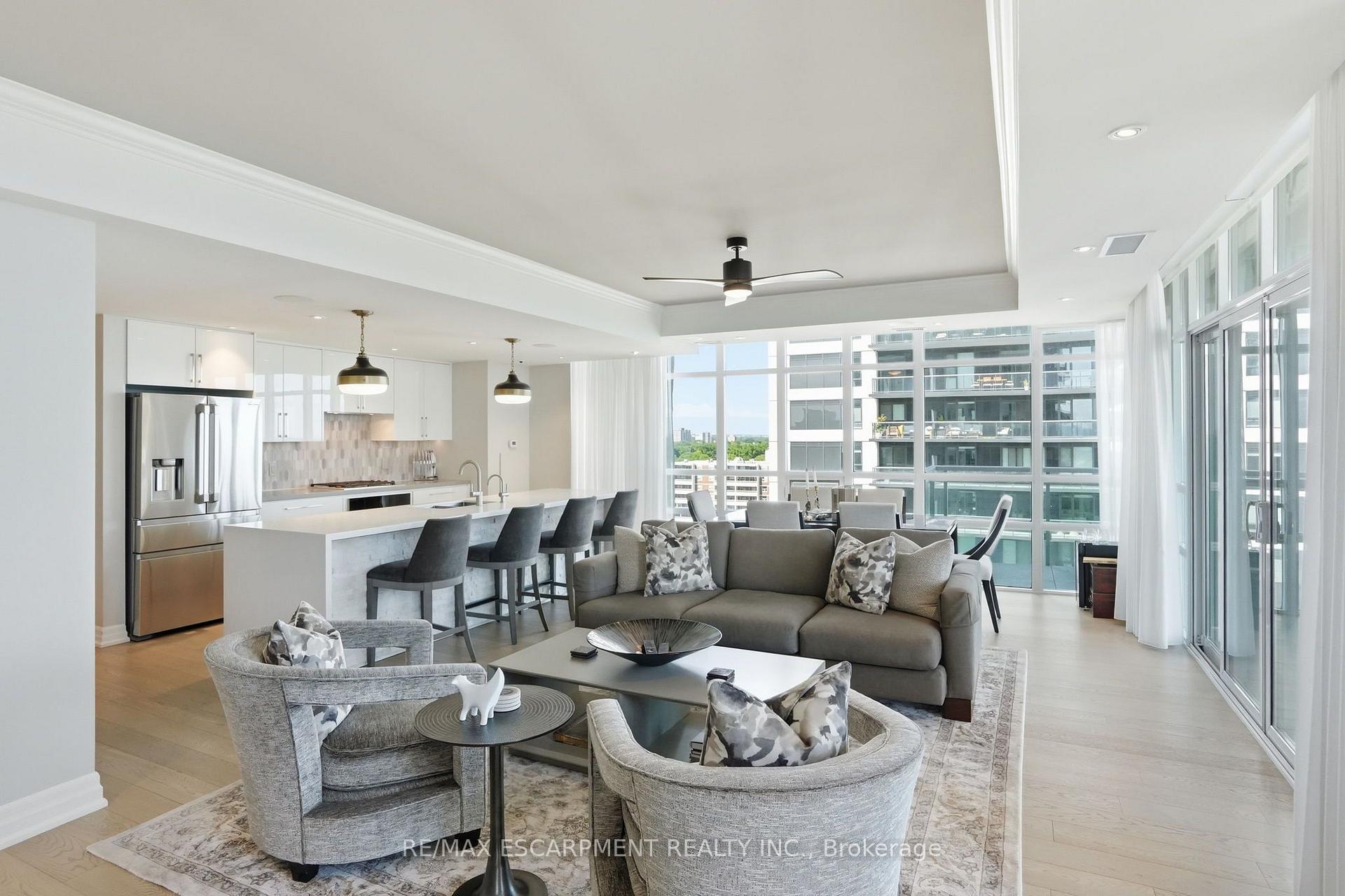 Photo 6 of Unit 1302, 360 Pearl Street, Burlington, Brant — HOMEH