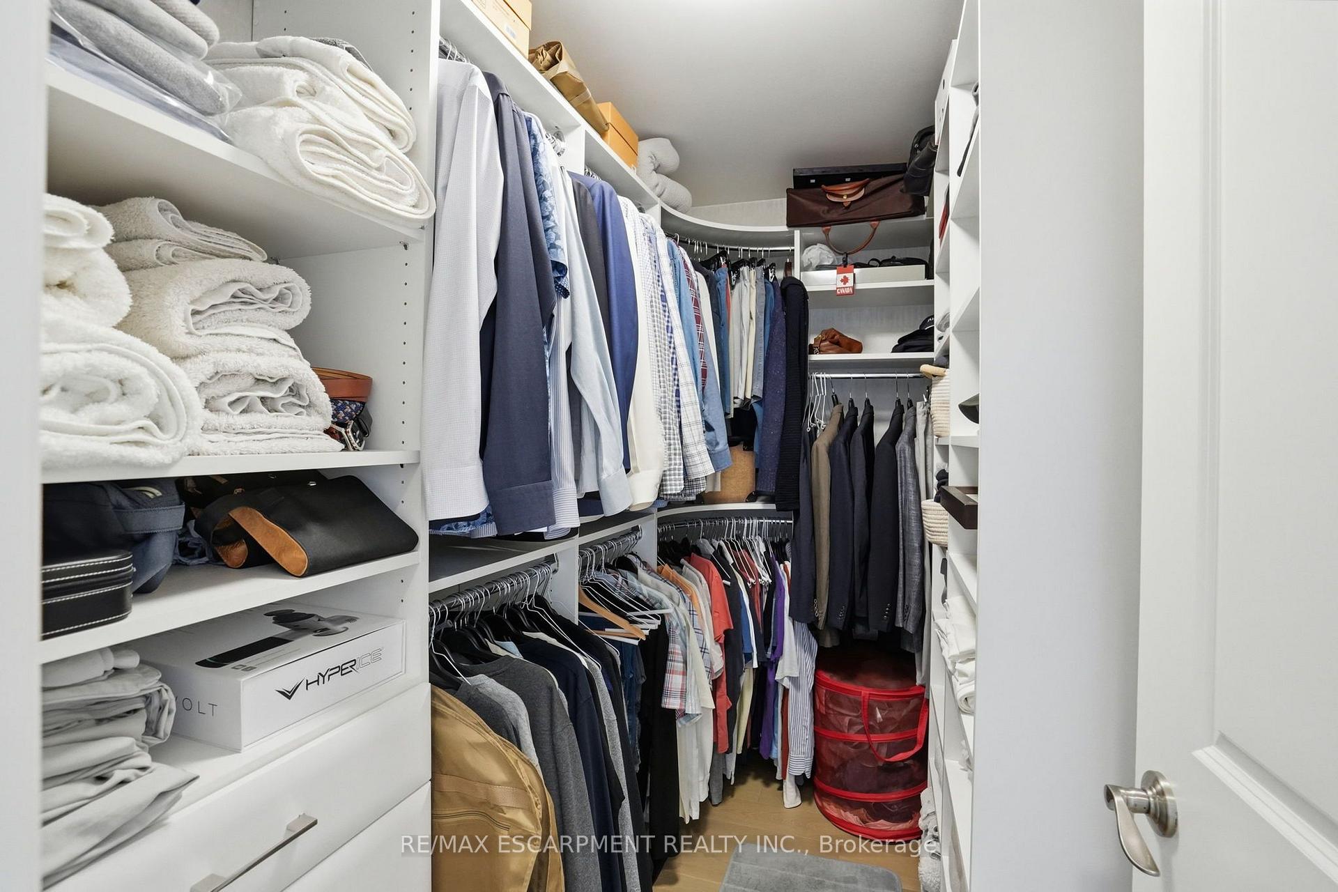 Photo 22 of Unit 1302, 360 Pearl Street, Burlington, Brant — HOMEH