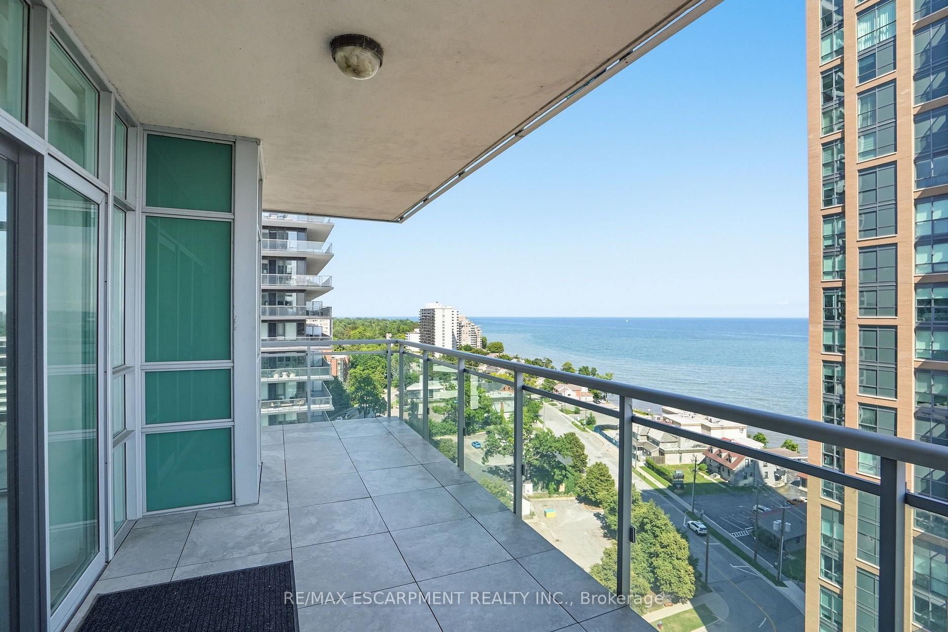 Photo 32 of Unit 1302, 360 Pearl Street, Burlington, Brant — HOMEH
