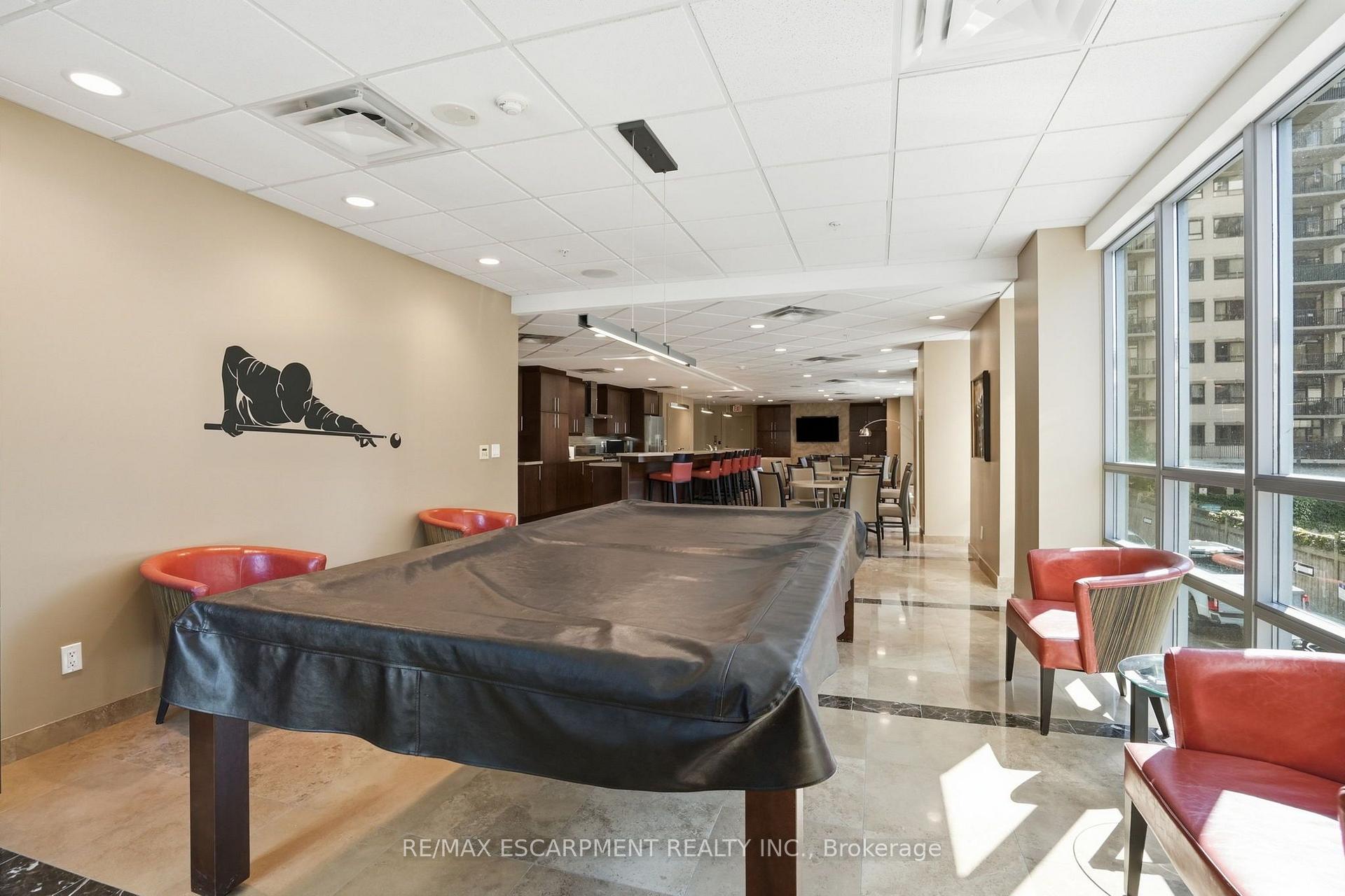 Photo 39 of Unit 1302, 360 Pearl Street, Burlington, Brant — HOMEH