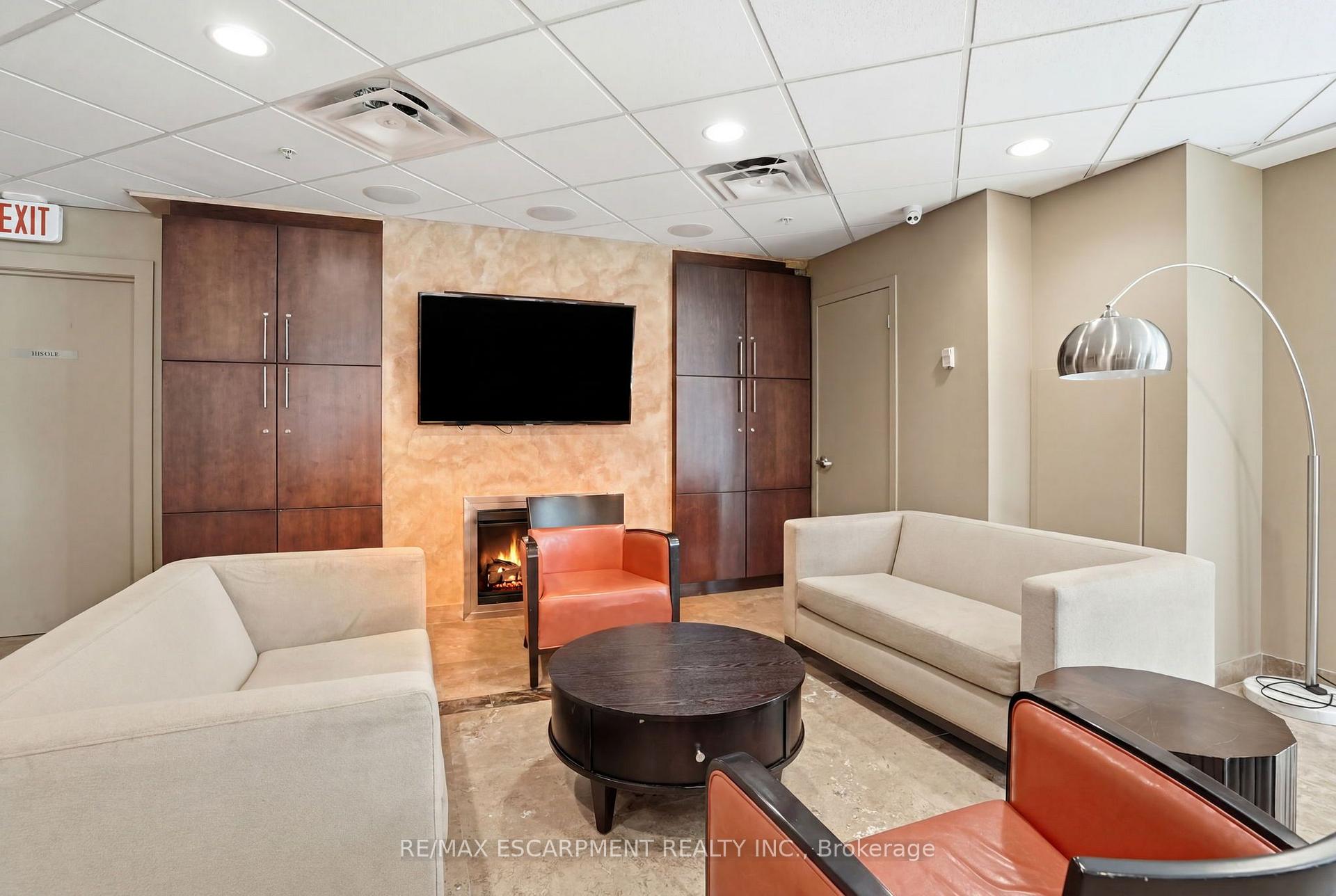 Photo 42 of Unit 1302, 360 Pearl Street, Burlington, Brant — HOMEH