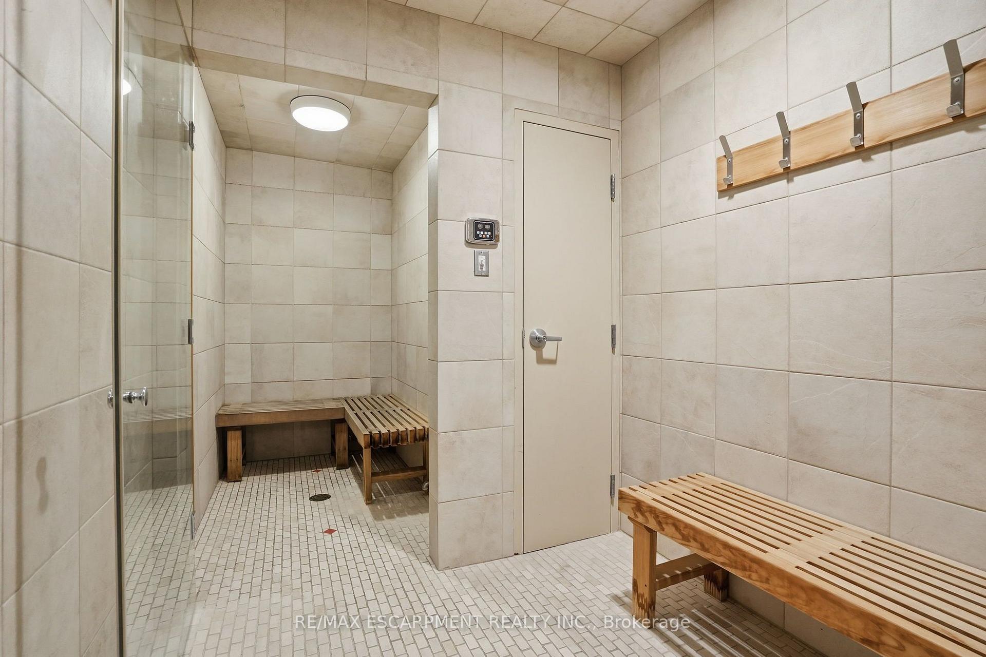 Photo 43 of Unit 1302, 360 Pearl Street, Burlington, Brant — HOMEH