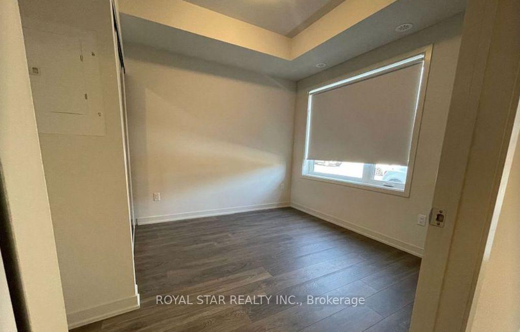 Photo 5 of Unit 116, 58 Sky Harbour Drive, Brampton, Brampton West — HOMEH