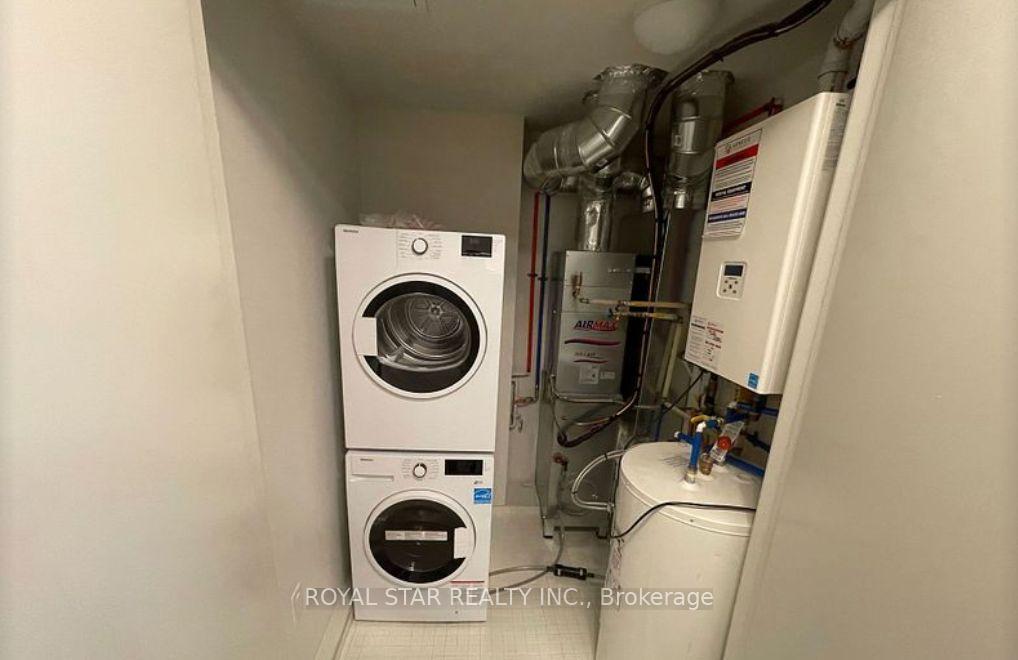 Photo 7 of Unit 116, 58 Sky Harbour Drive, Brampton, Brampton West — HOMEH