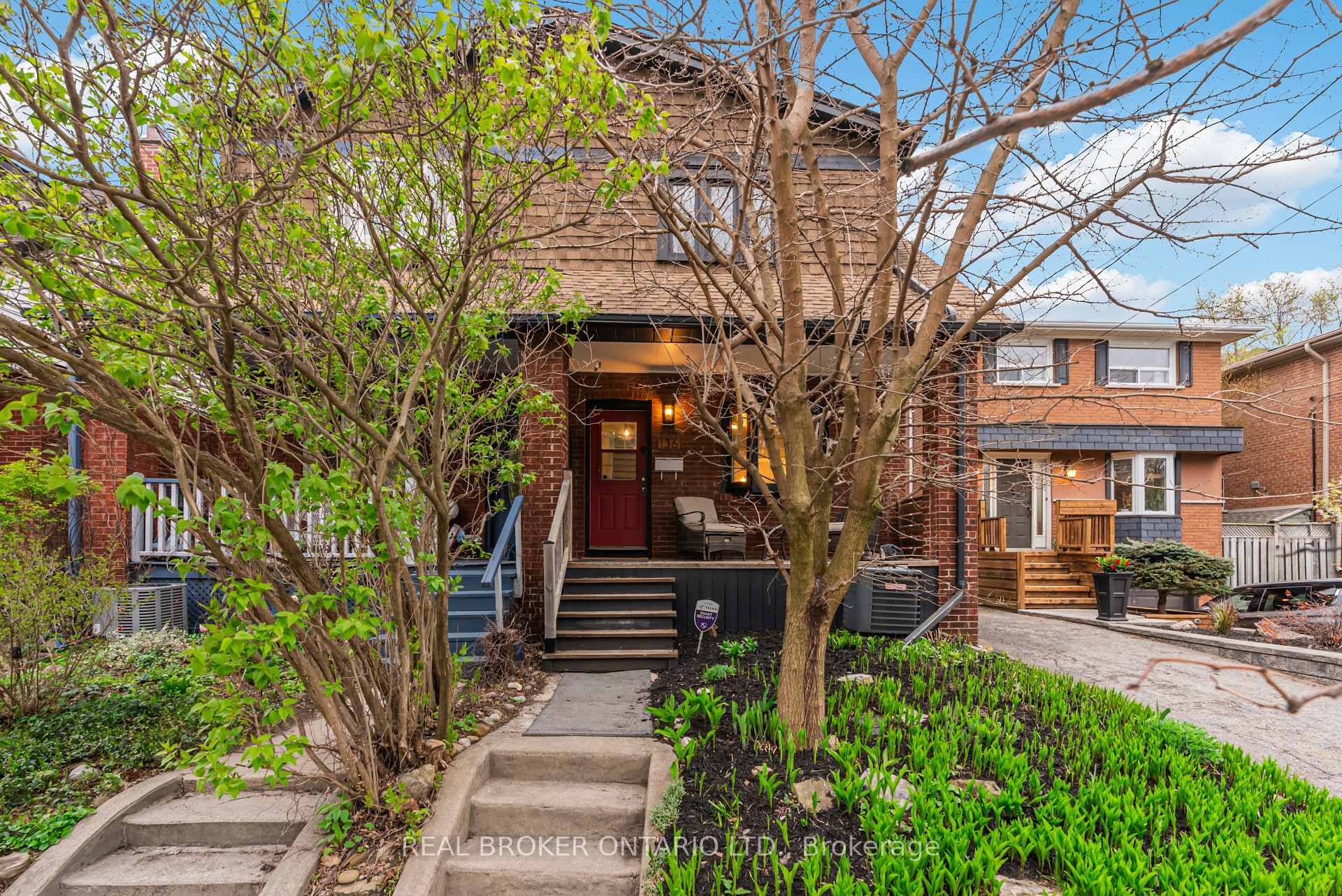 Photo 1 of 136 Blantyre Avenue, Toronto, The Beaches — HOMEH