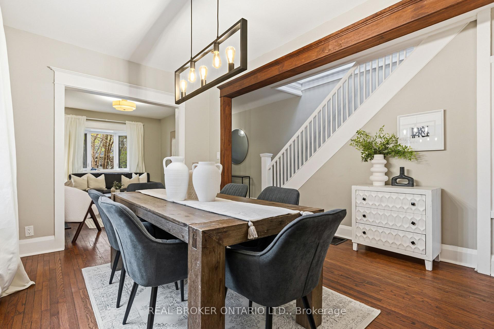 Photo 13 of 136 Blantyre Avenue, Toronto, The Beaches — HOMEH