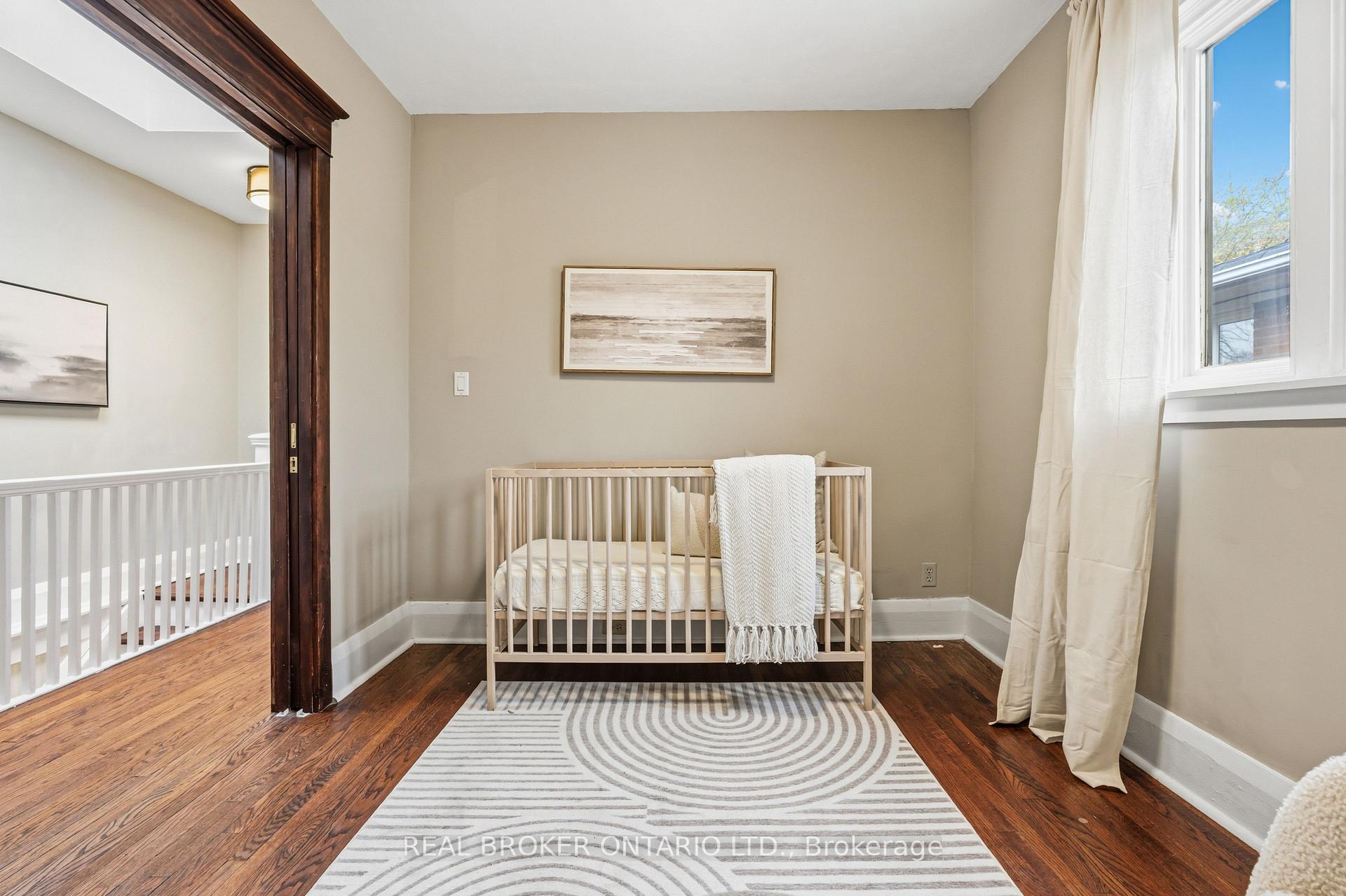 Photo 23 of 136 Blantyre Avenue, Toronto, The Beaches — HOMEH
