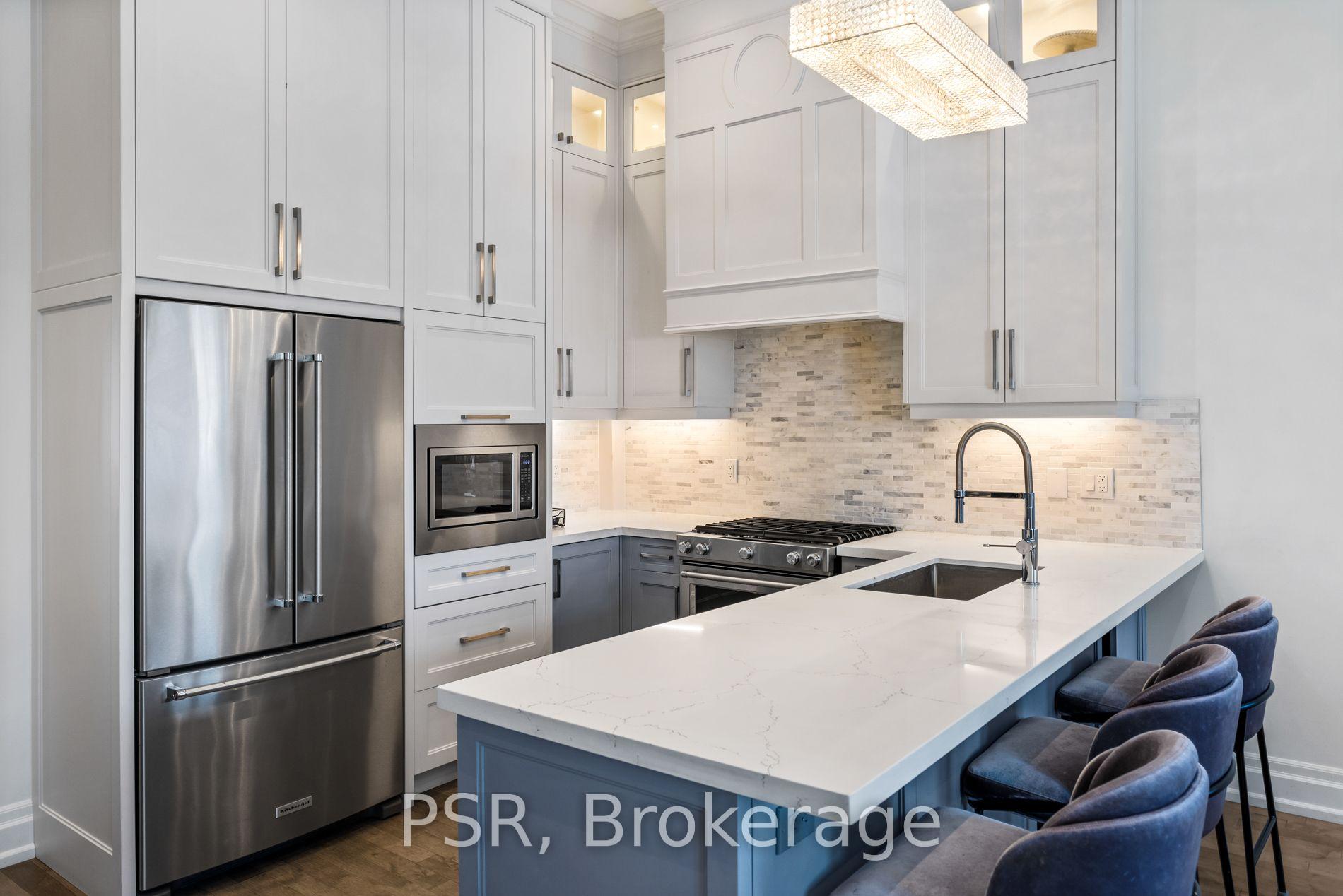 Photo 5 of 8 Willowbrook Road, Etobicoke, Mimico — HOMEH