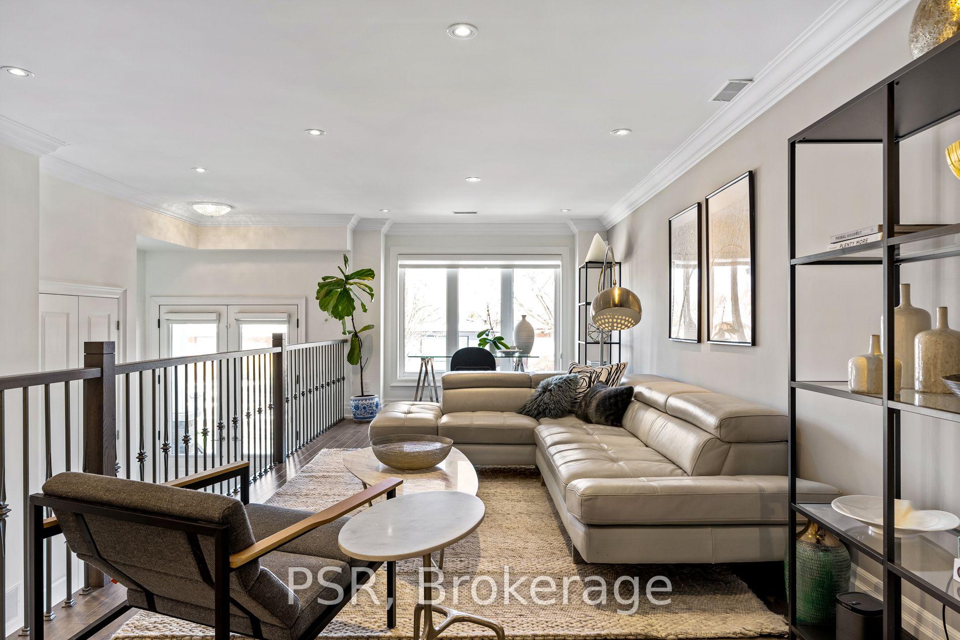 Photo 12 of 8 Willowbrook Road, Etobicoke, Mimico — HOMEH