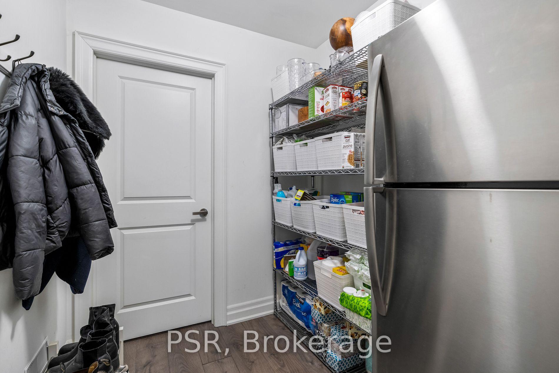 Photo 35 of 8 Willowbrook Road, Etobicoke, Mimico — HOMEH
