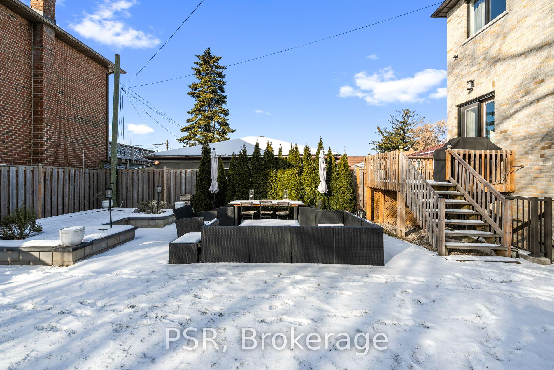 Photo 37 of 8 Willowbrook Road, Etobicoke, Mimico — HOMEH