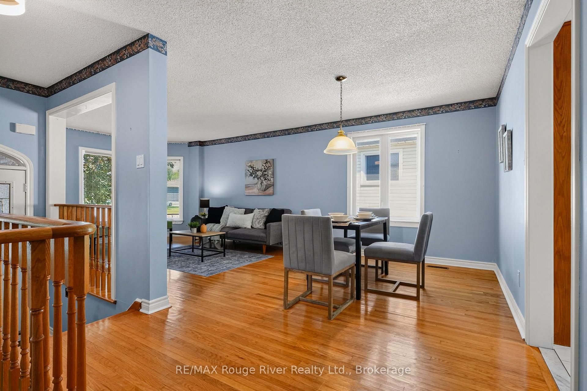 Photo 9 of 660 Ewing Street, Cobourg — HOMEH