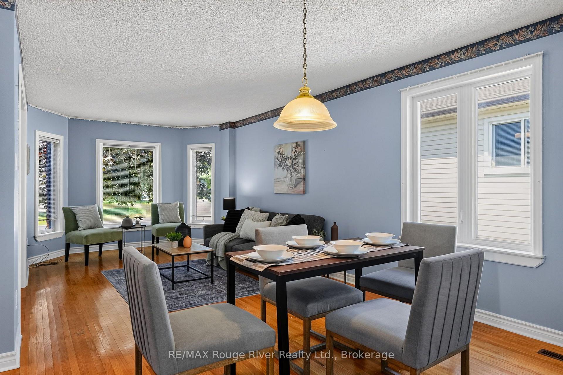 Photo 10 of 660 Ewing Street, Cobourg — HOMEH