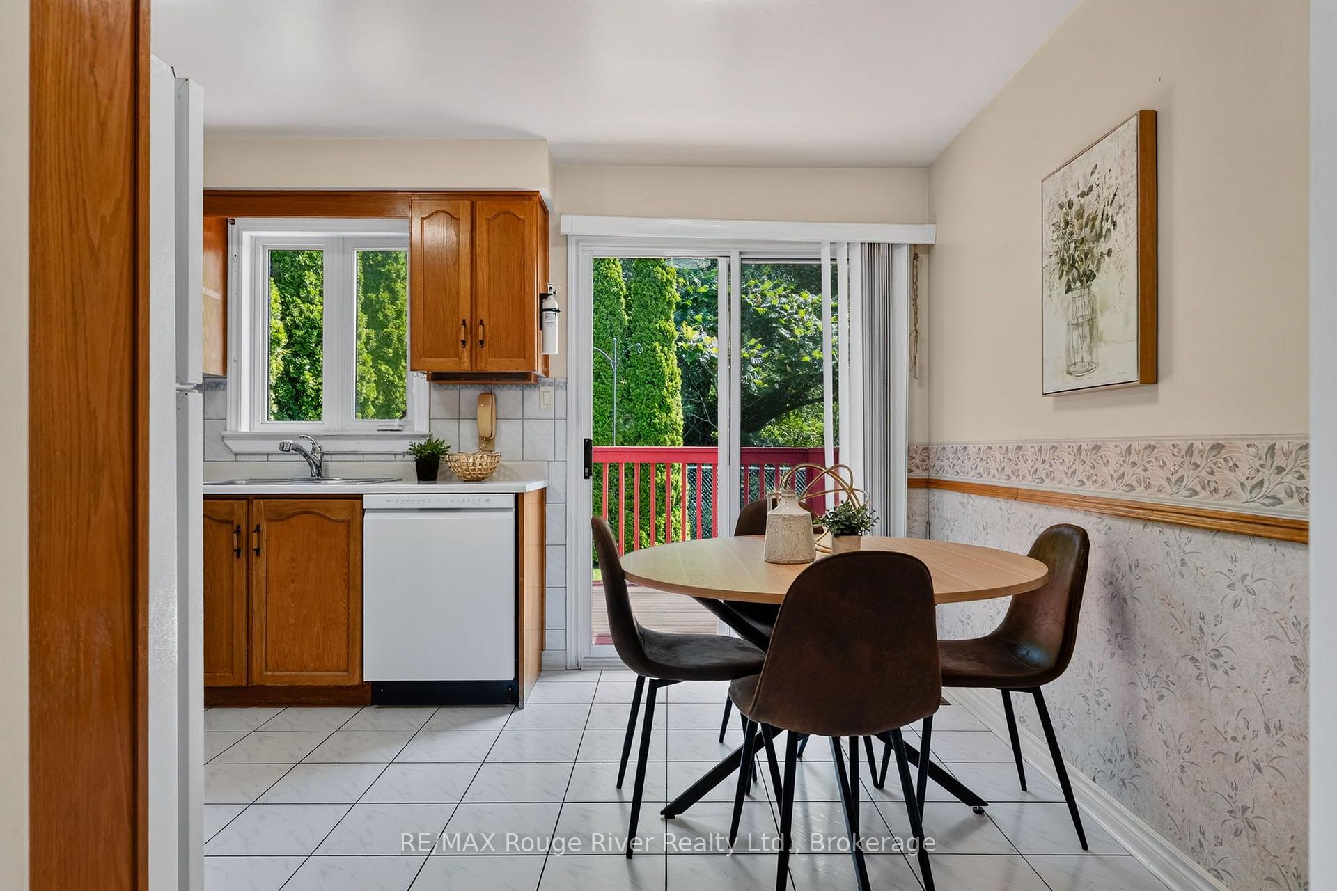 Photo 14 of 660 Ewing Street, Cobourg — HOMEH