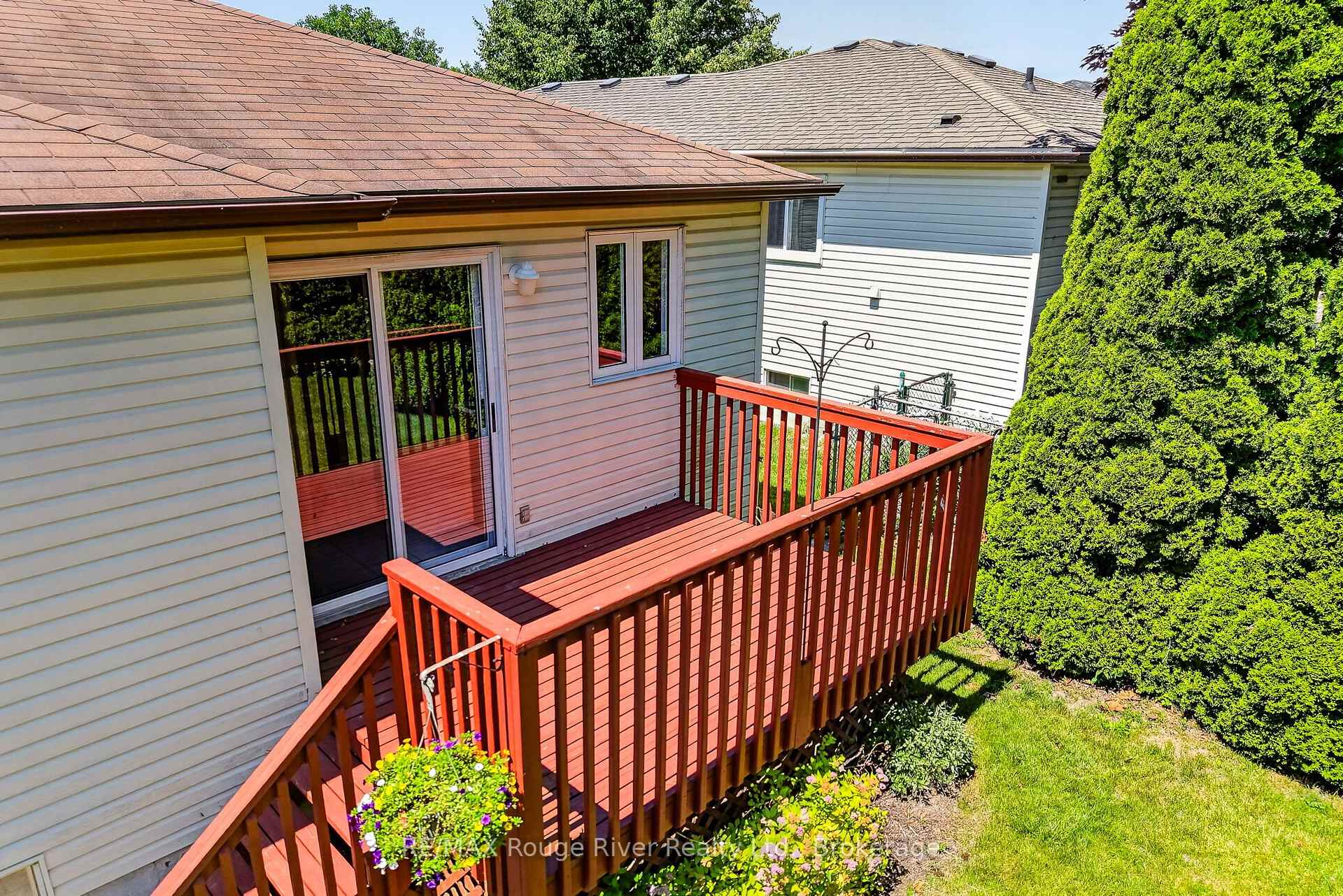 Photo 35 of 660 Ewing Street, Cobourg — HOMEH