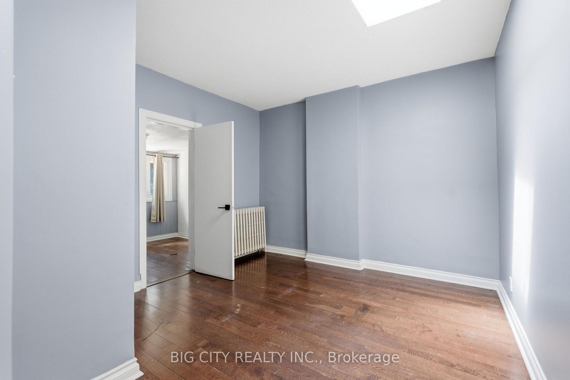 Photo 21 of Unit Upper, 1362 Bathurst Street, Toronto, Wychwood — HOMEH